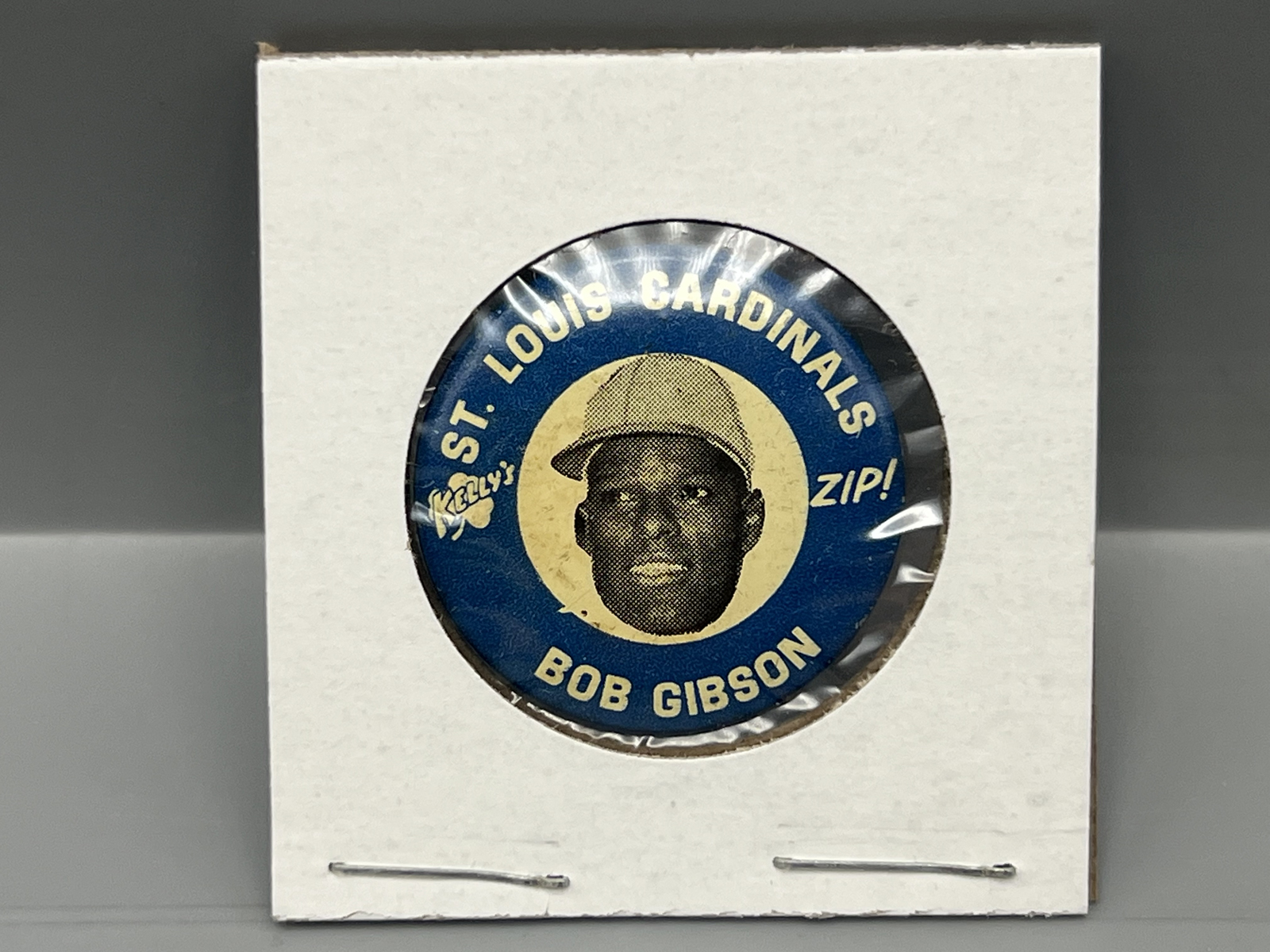 1969 Kelly's Potato Chips Bob Gibson Pin