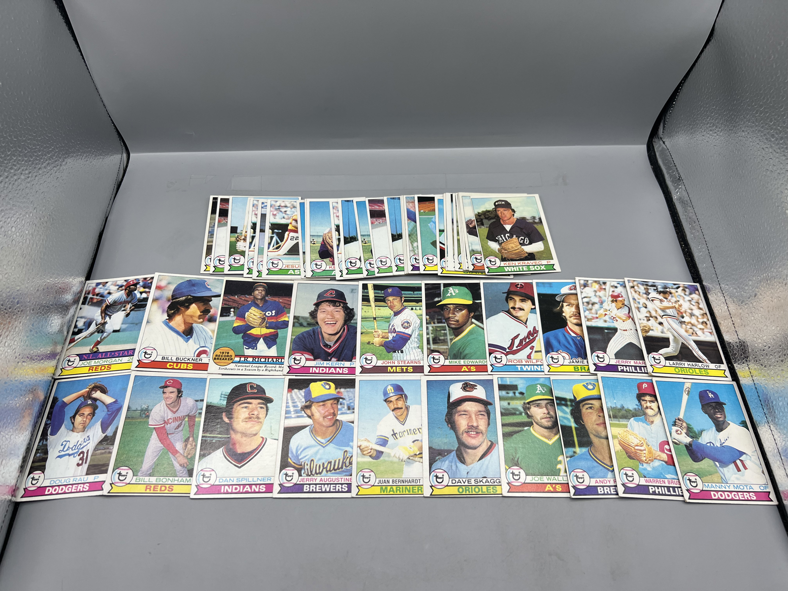 (50+) 1979 Topps Baseball Cards - Varying Conditions