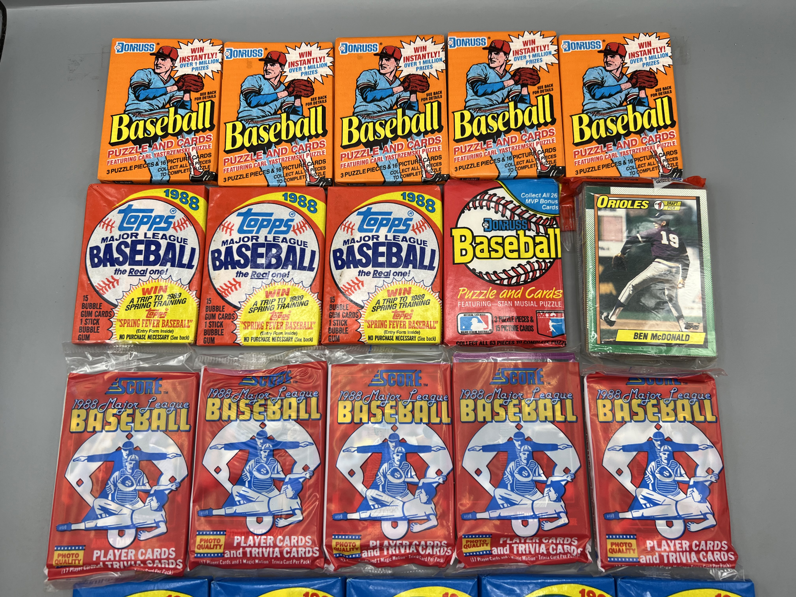 (25) Assorted Vintage Baseball Unopened Wax Packs