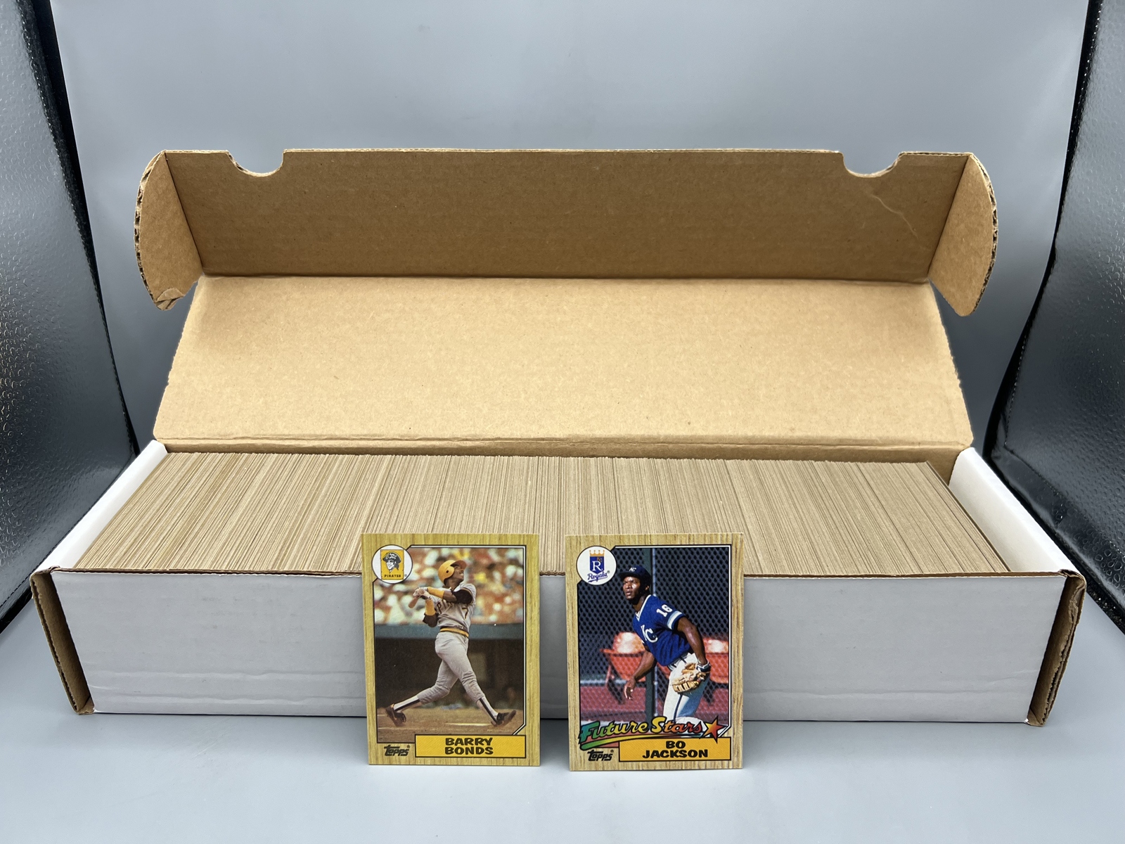 1987 Topps Baseball Complete Set W/ Barry Bonds, Bo Jackson & Barry Larkin RCs