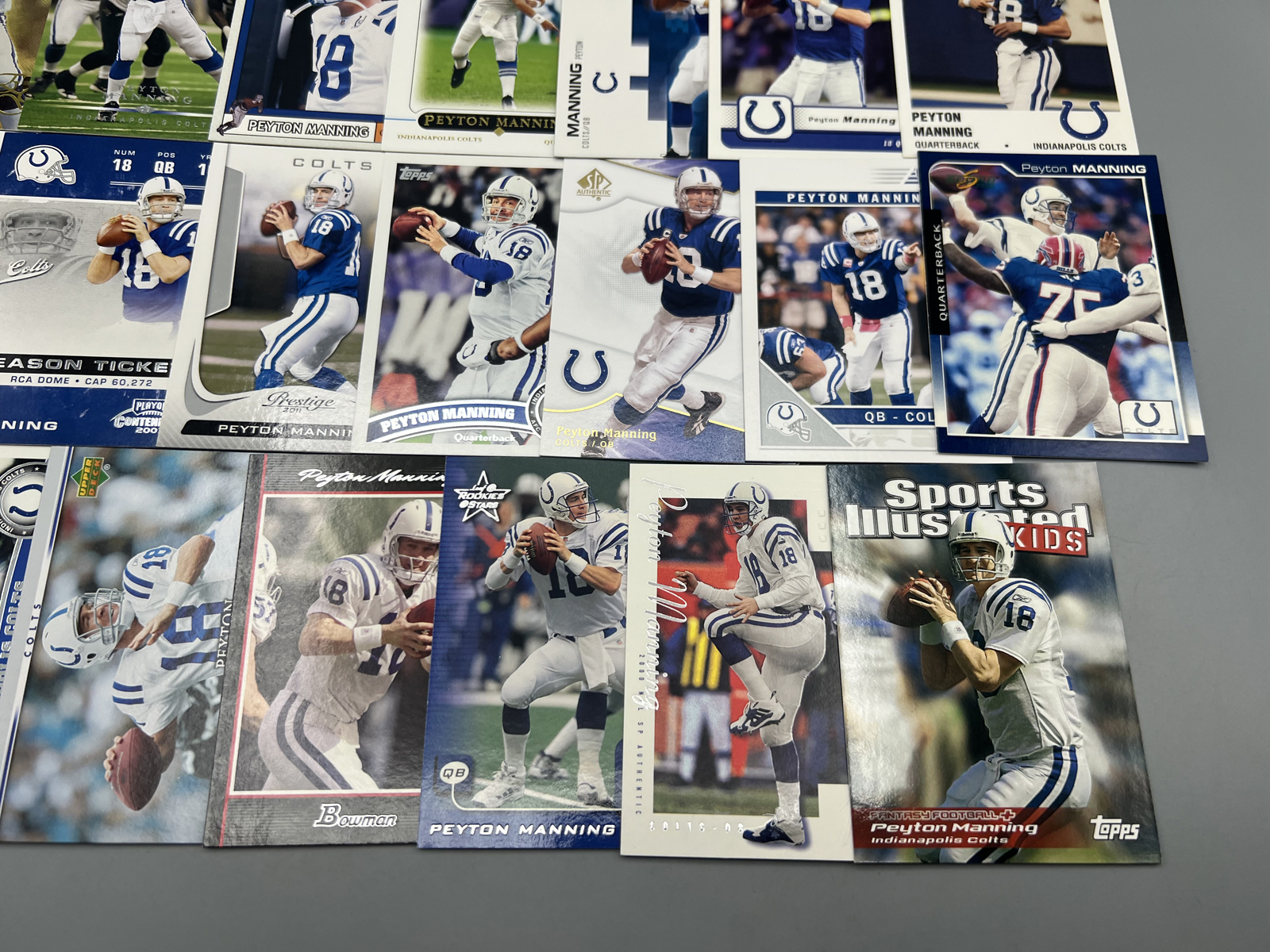 (20) Peyton Manning Football Cards