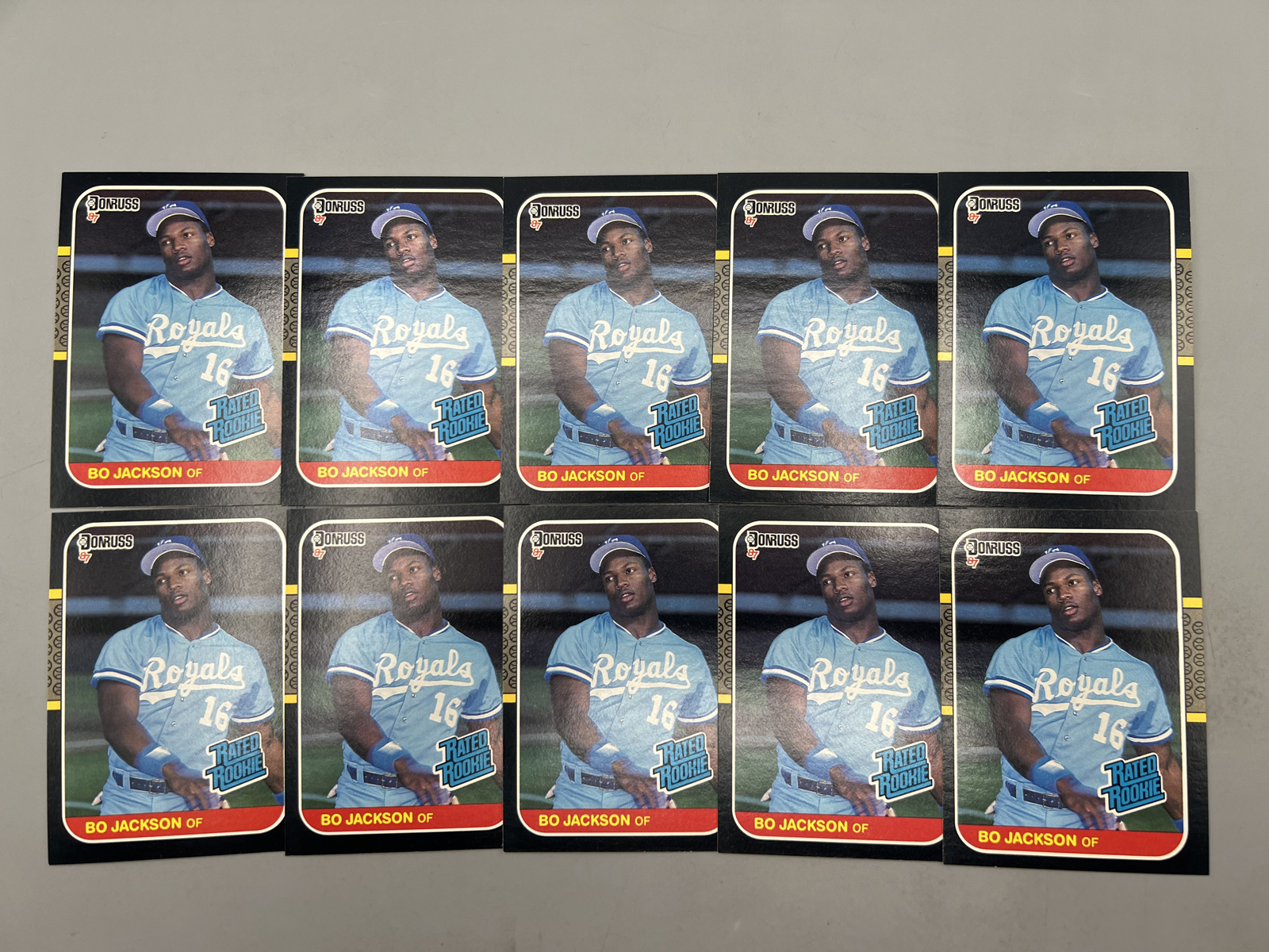 (10) 1987 Donruss Bo Jackson RCs #35