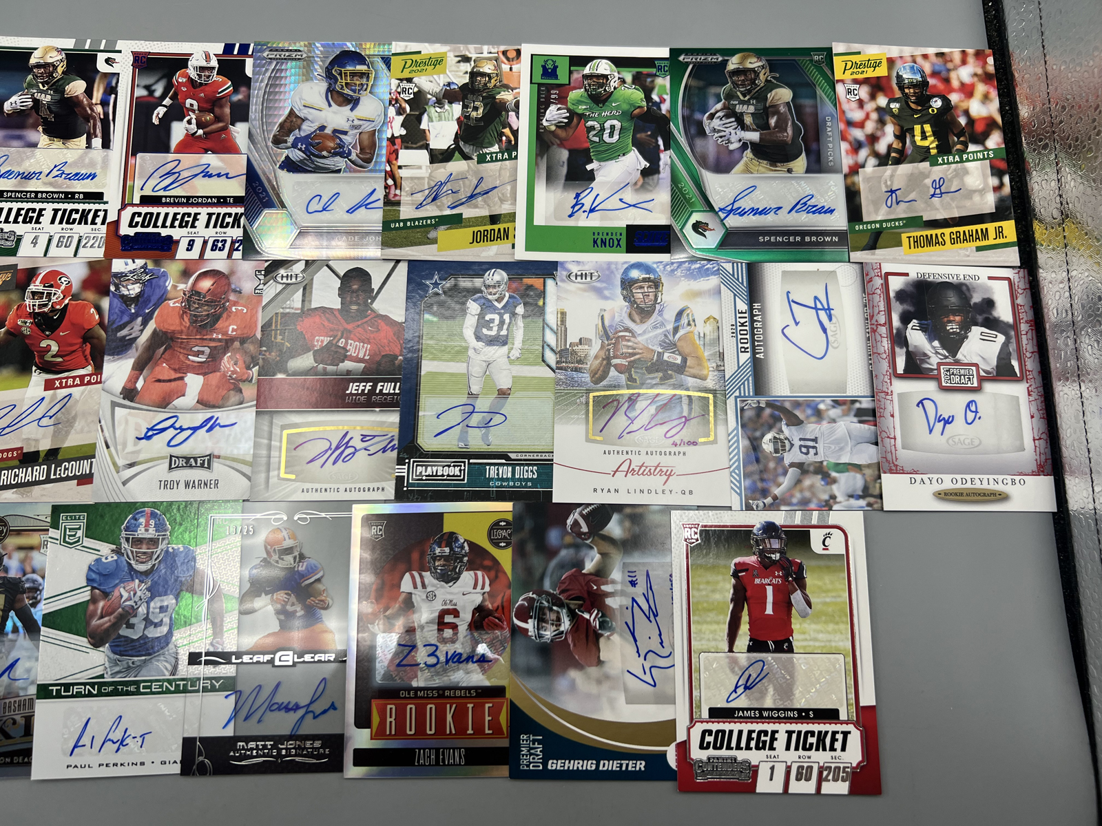 (25) Assorted Football Auto Cards