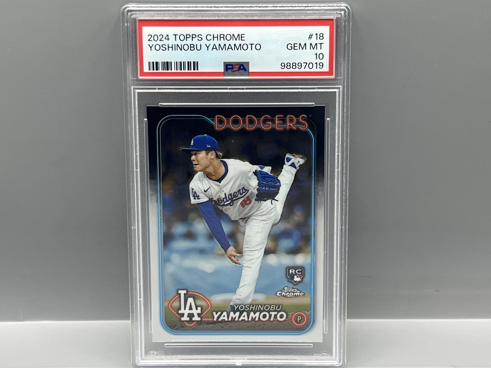 2024 Topps Chrome Yoshinobu Yamamoto RC #18 PSA Gem Mint 10