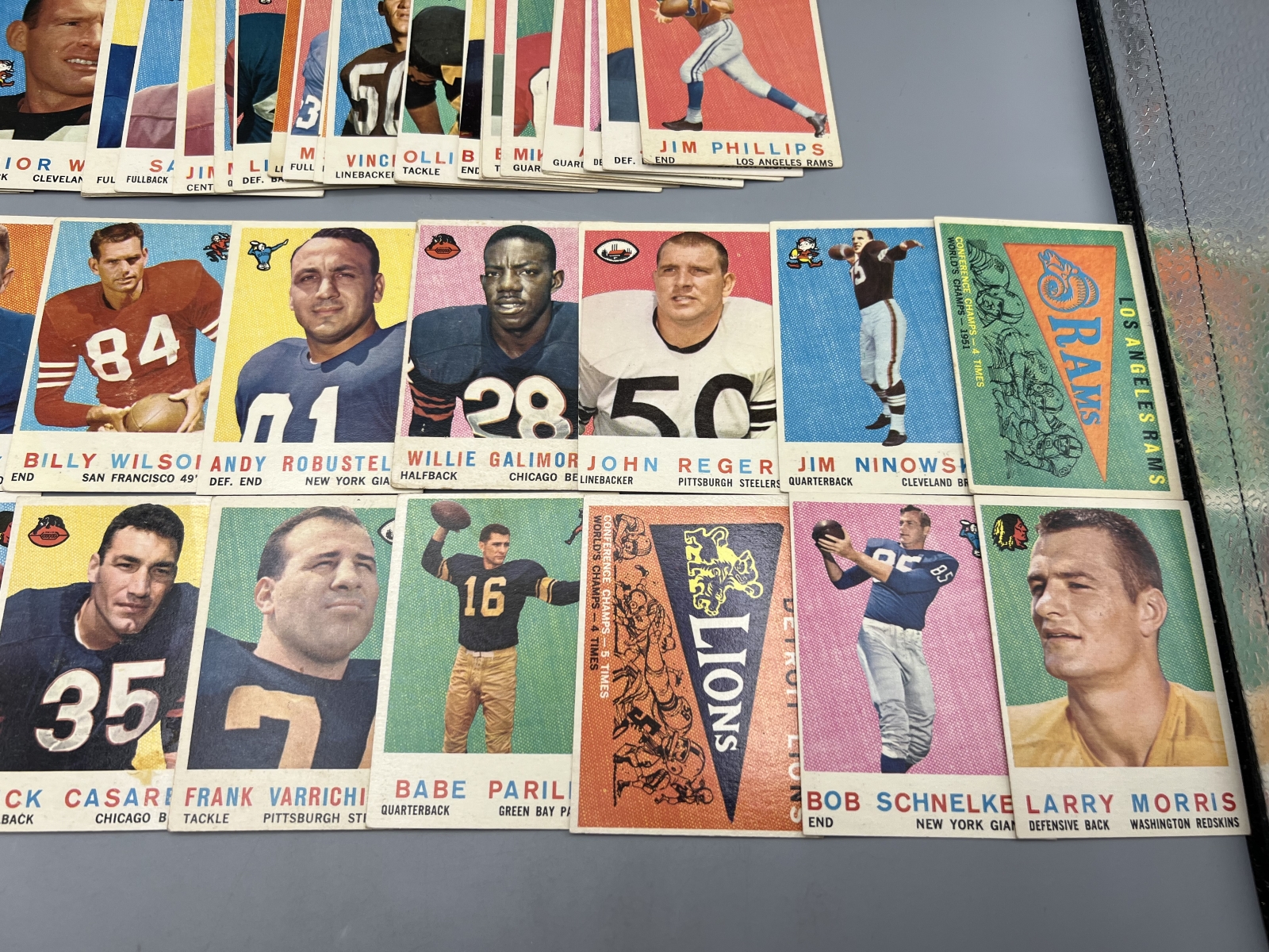 (45+) 1959 Topps Football Cards W/ Stars - Varying Conditions