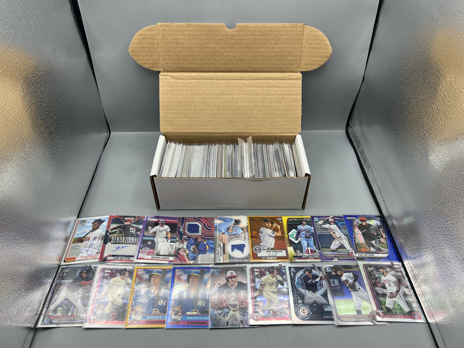 Box of Assorted Minnesota Twins Baseball Cards W/ Many Stars, Rookies, Autos, Relics, Refractors, Parallels, & More