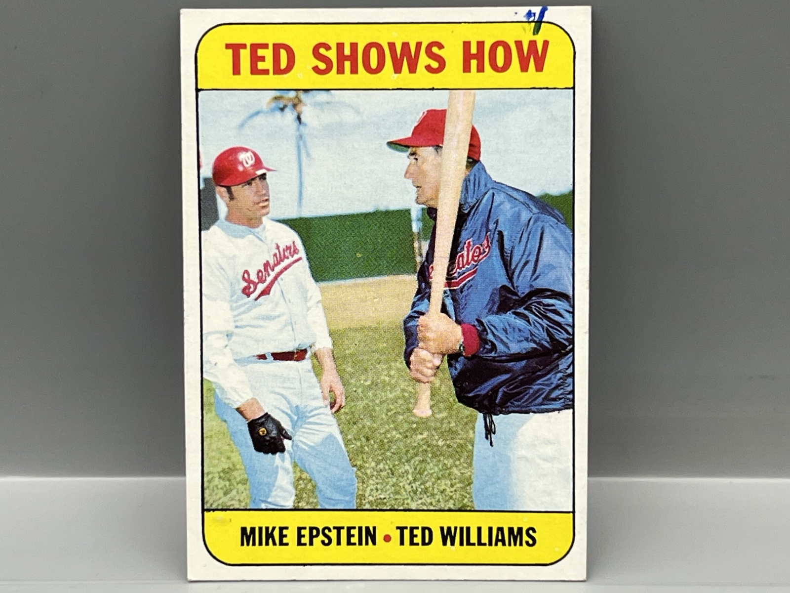 1969 Topps Ted Williams Shows How #539