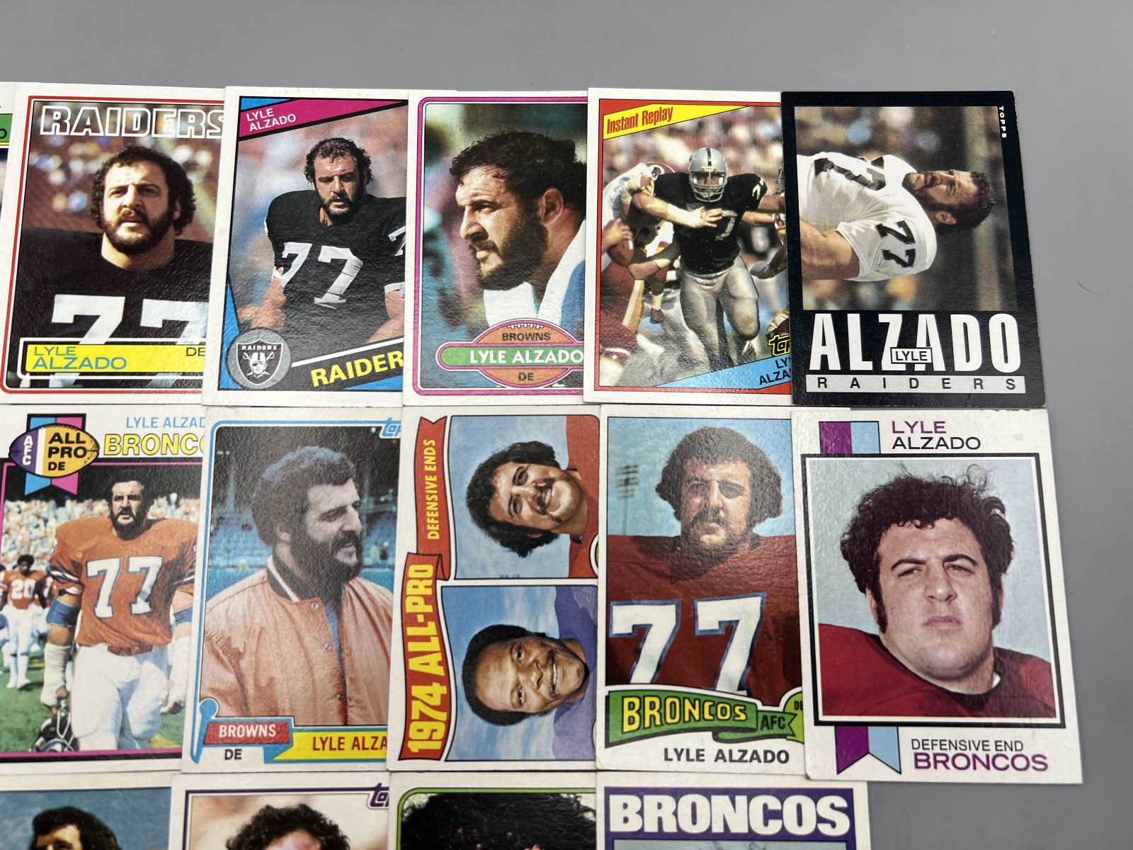 (16) Lyle Alzado Vintage Football Cards W/ RC - Varying Conditions