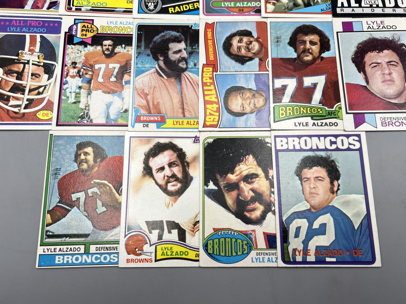 (16) Lyle Alzado Vintage Football Cards W/ RC - Varying Conditions
