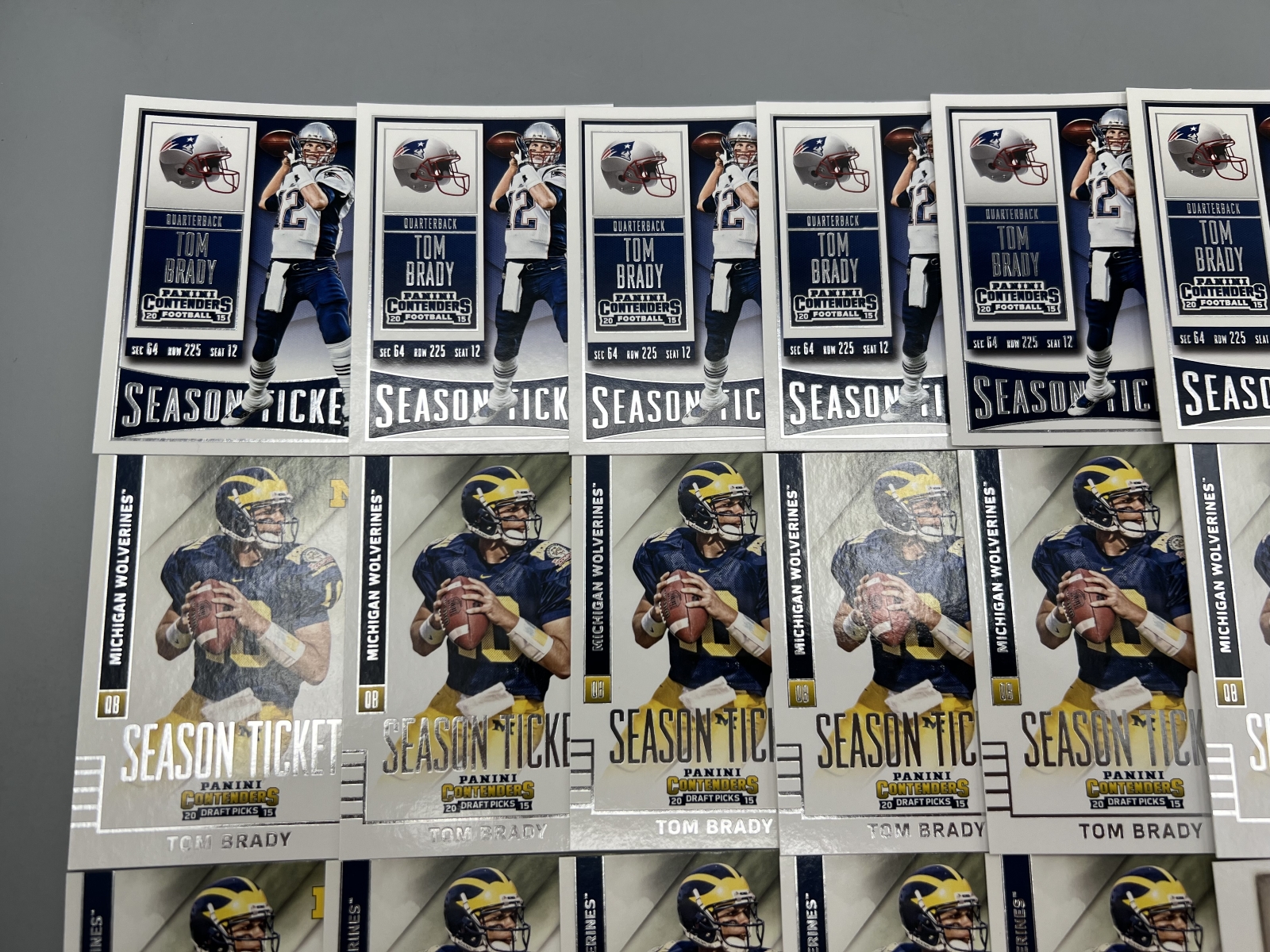 (21) Tom Brady Football Cards