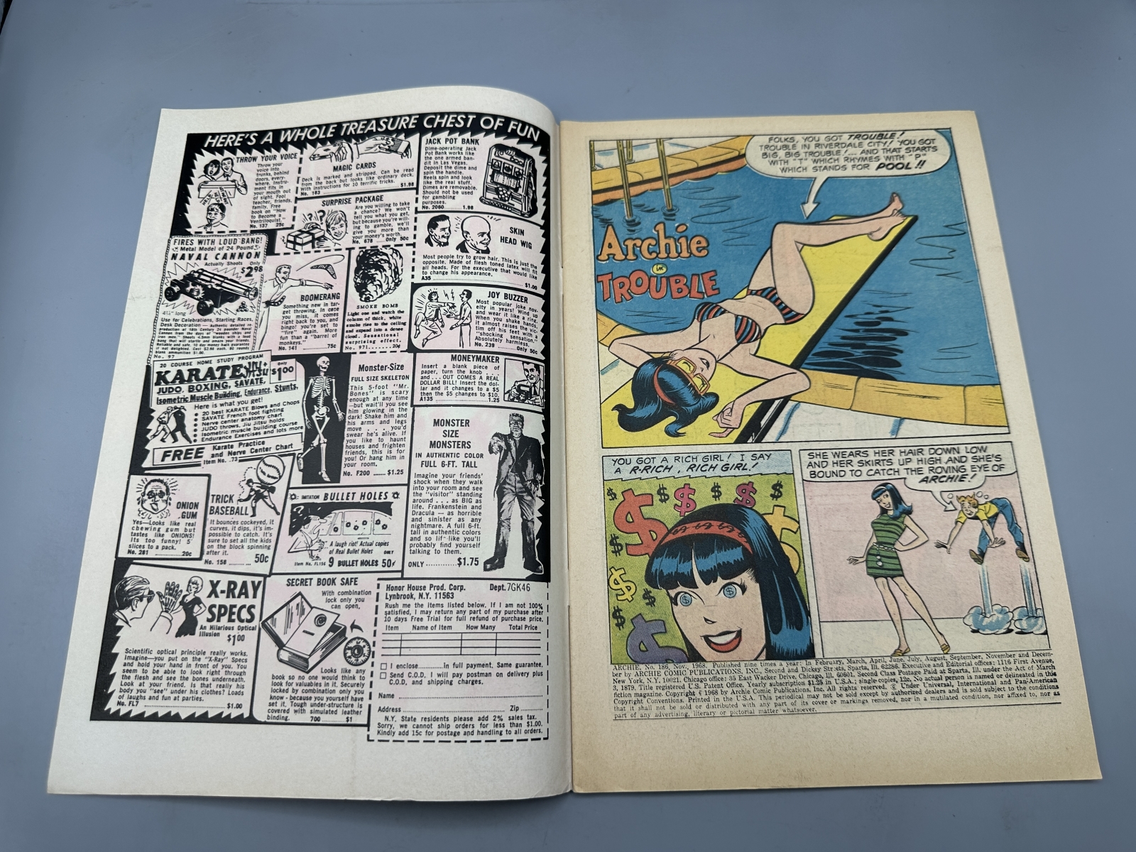 Archie Comics Archie #186, #195, and #203 (1968-1970) - Dan DeCarlo beach covers