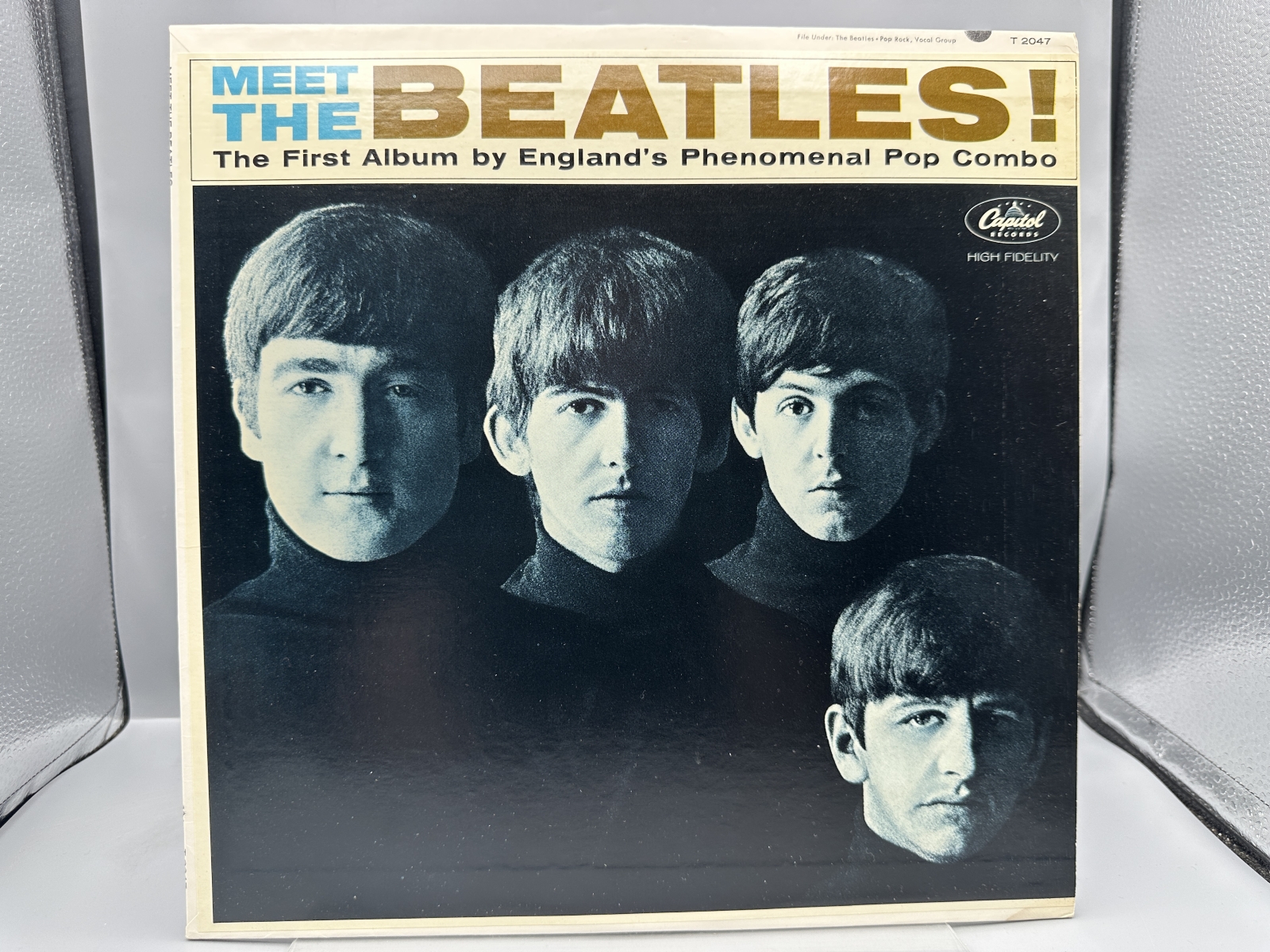 Capitol Records The Beatles Meet The Beatles! Vinyl Album LP (1964) T 2047 - Monophonic - Scranton Pressing with Original Inner Sleeve