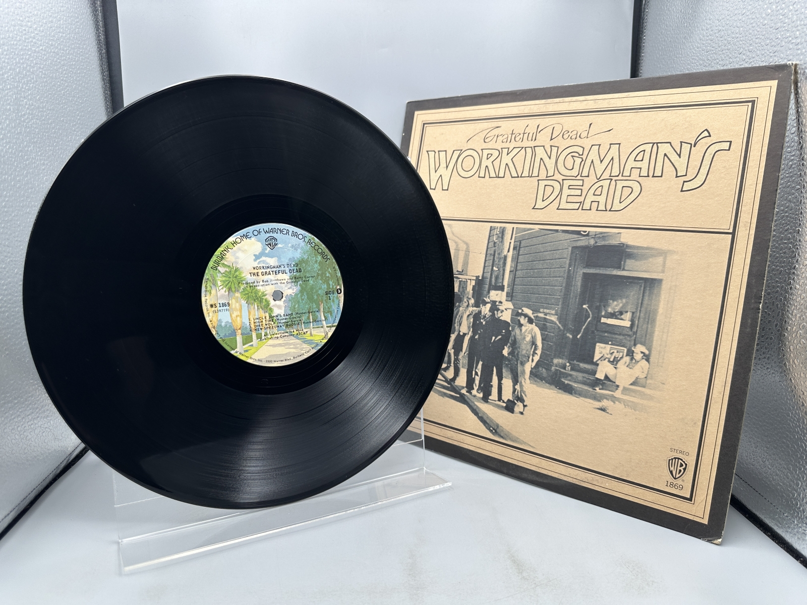 Warner Bros. Records Grateful Dead Workingman's Dead Vinyl Album LP (1973) WS 1869 - Burbank palm tree labels - Includes original printed in