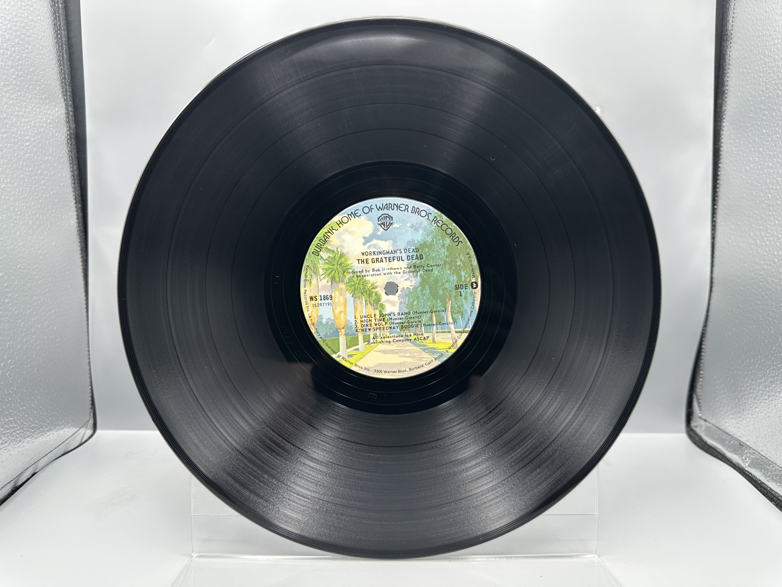 Warner Bros. Records Grateful Dead Workingman's Dead Vinyl Album LP (1973) WS 1869 - Burbank palm tree labels - Includes original printed in