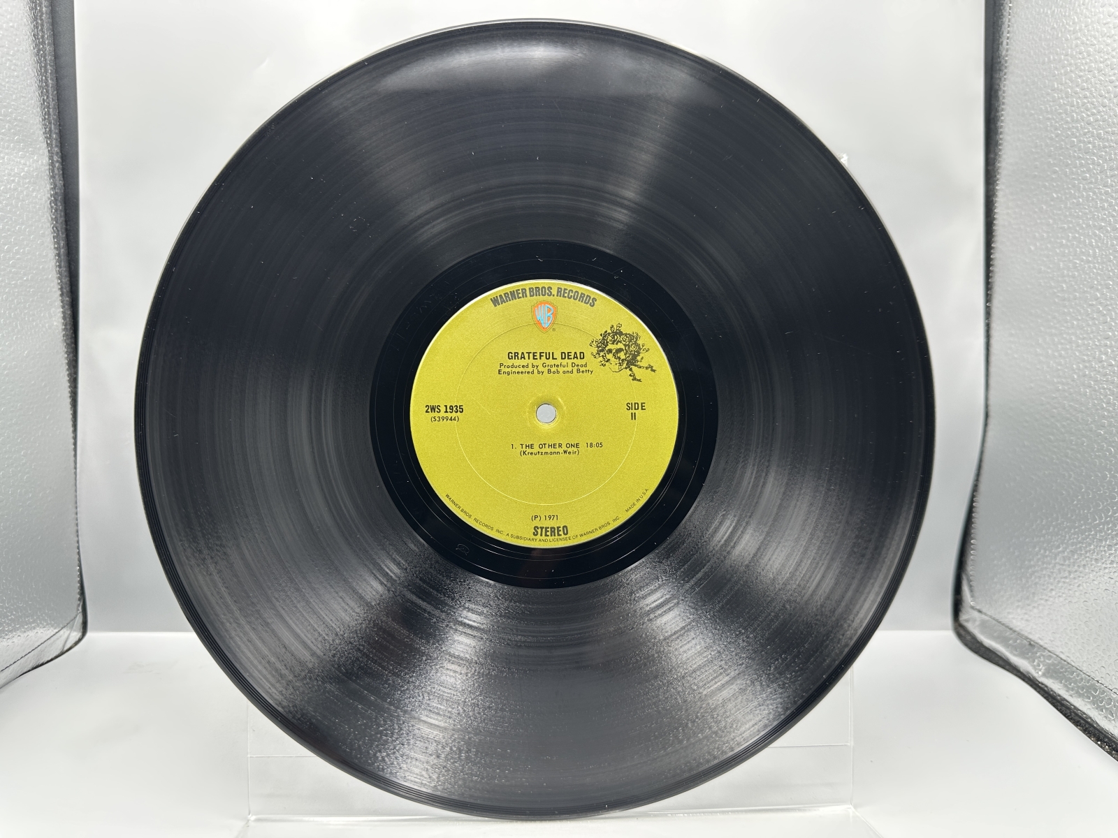 Warner Bros. Records Grateful Dead Grateful Dead 2-LP Vinyl Album (1971) 2WS 1935 - Includes original skull-and-roses sticker and promotiona