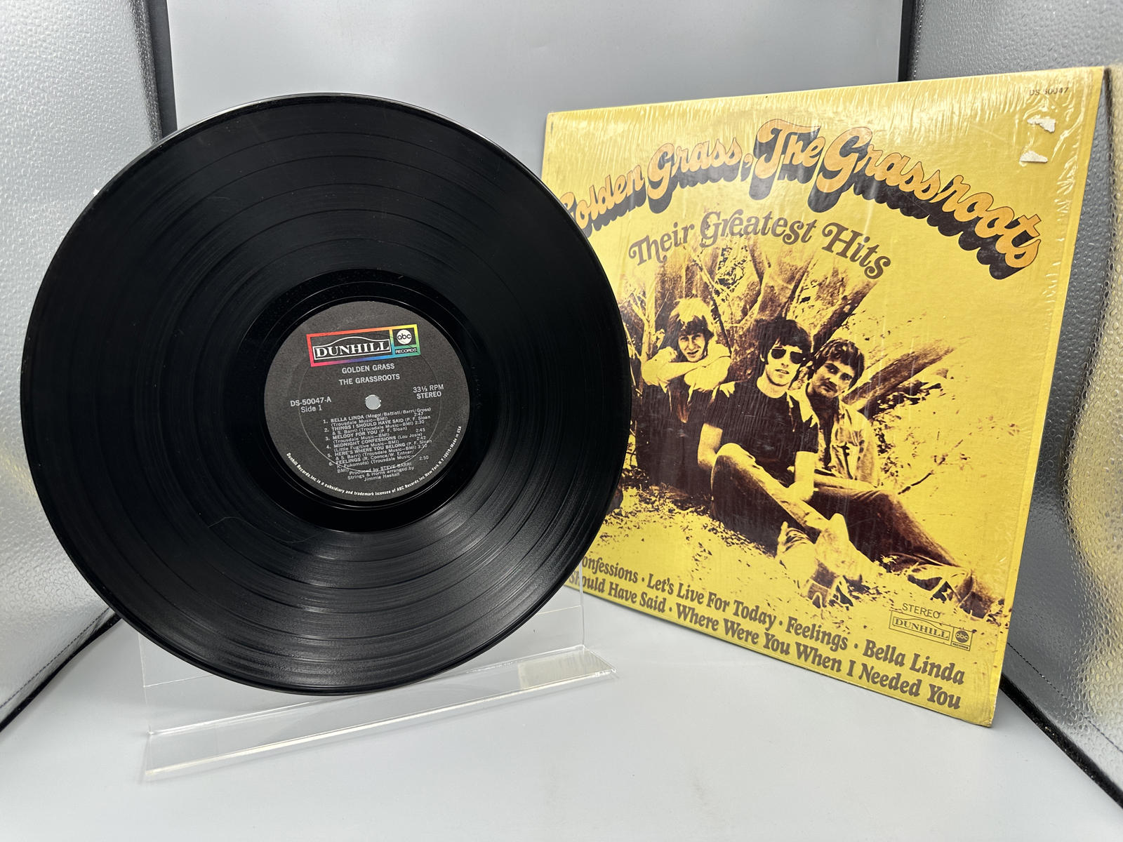 1968 Dunhill / ABC Records The Grass Roots Golden Grass: Their Greatest Hits Vinyl Album - DS-50047