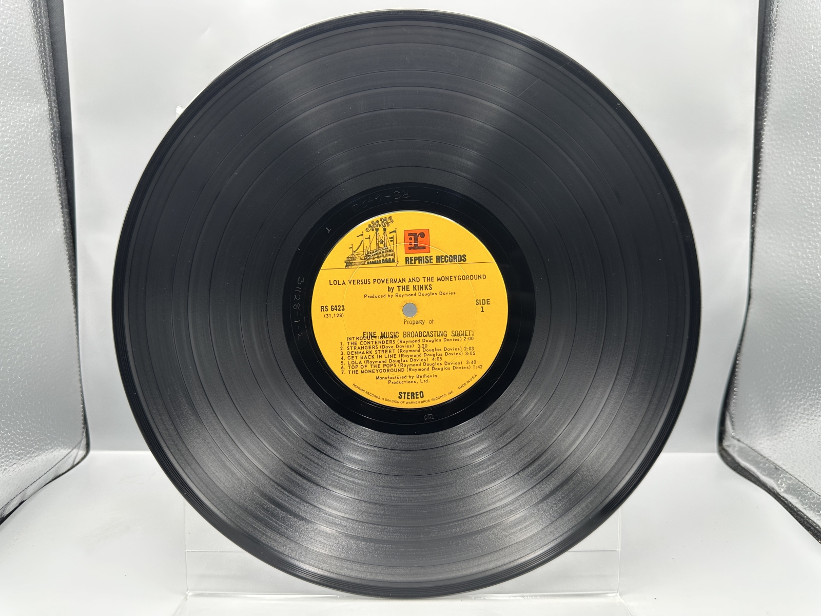 Reprise Records The Kinks Lola Versus Powerman and the Moneygoround, Part One Vinyl Album LP (1970) RS 6423 - US Gatefold Release
