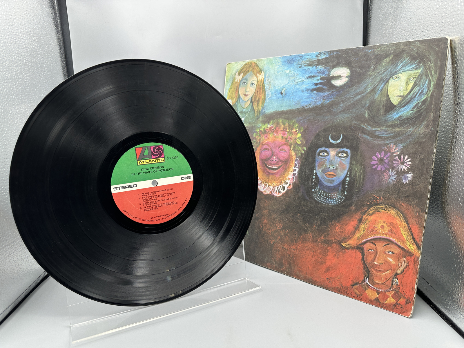 1970 Atlantic Records King Crimson In the Wake of Poseidon Vinyl Album - SD 8266