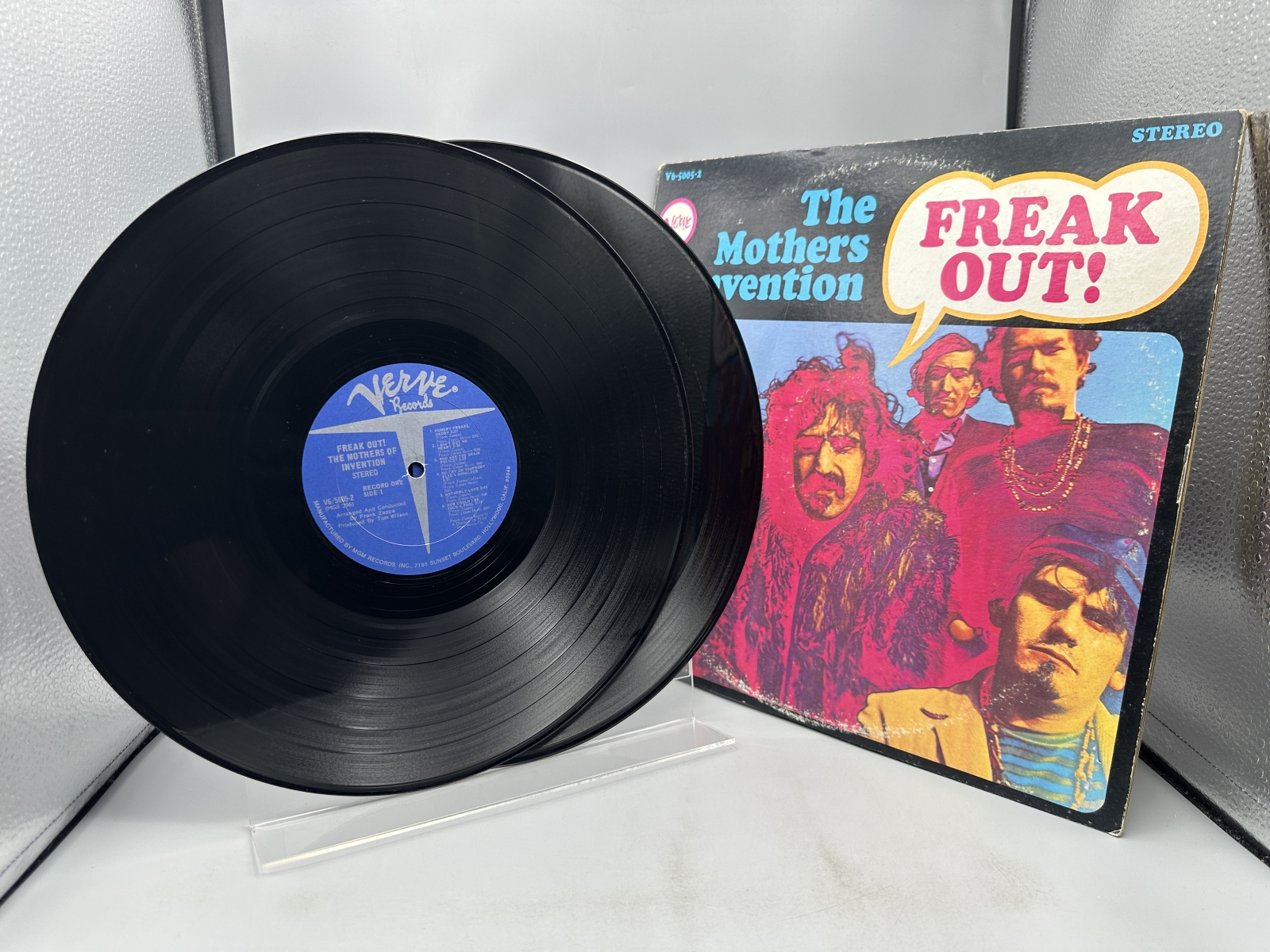 Verve Records The Mothers of Invention Freak Out! 2-LP Vinyl Album (1970) V6-5005-2 - Gatefold Jacket - MGM Hollywood Pressing