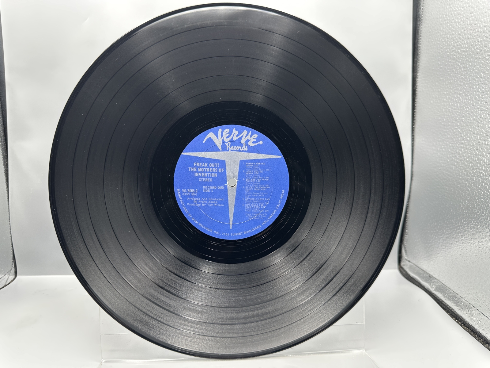 Verve Records The Mothers of Invention Freak Out! 2-LP Vinyl Album (1970) V6-5005-2 - Gatefold Jacket - MGM Hollywood Pressing