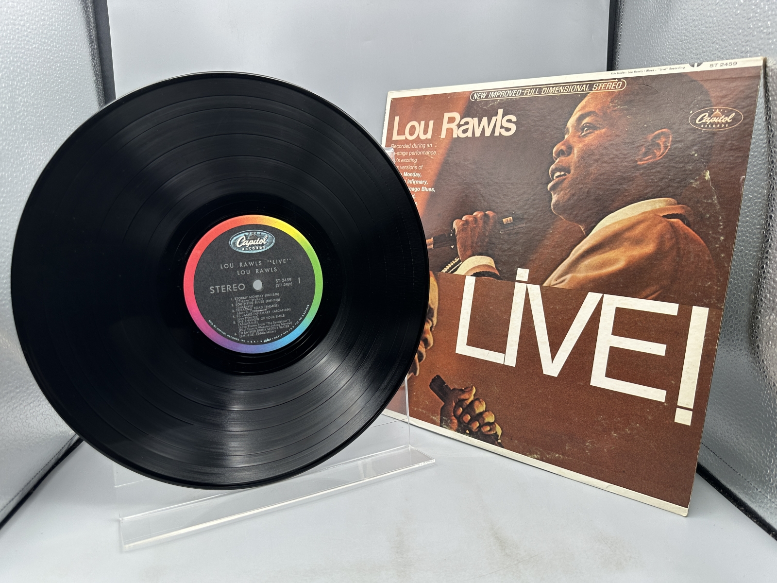 Capitol Records Lou Rawls LIVE! Vinyl Album LP (1966) ST 2459 - Scranton pressing - Full Dimensional Stereo - Rainbow Label