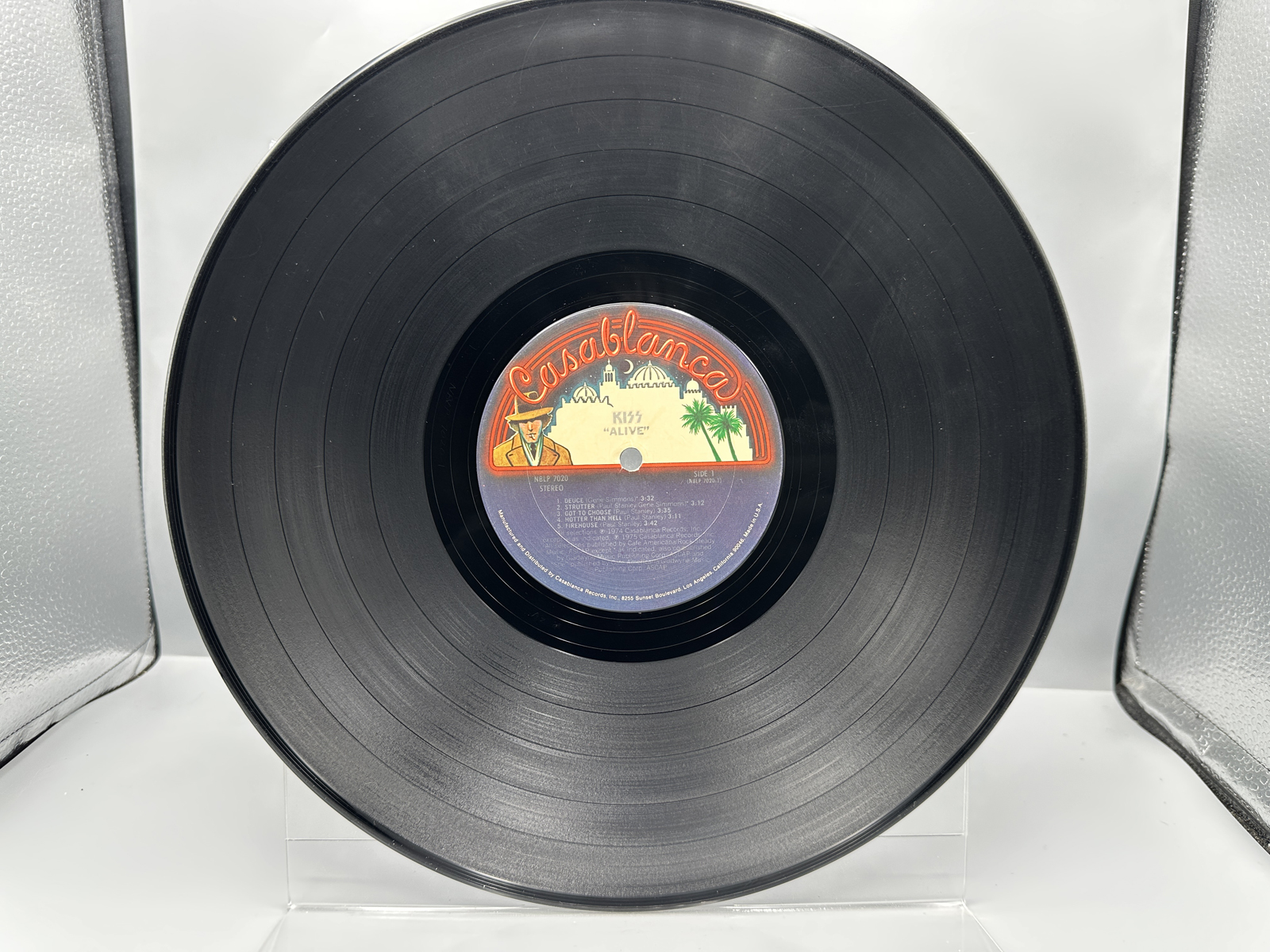 1975 Casablanca Records KISS ALIVE! Double LP Vinyl Album - NBLP 7020