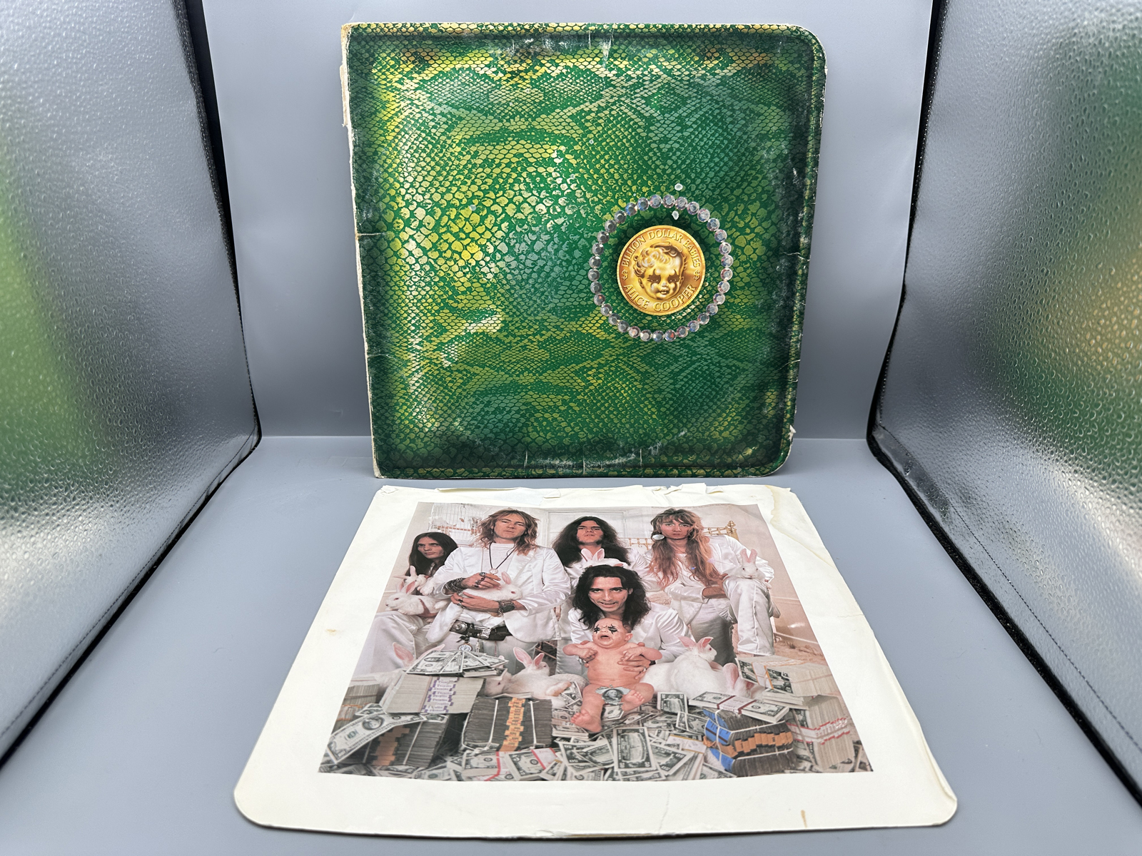 1973 Warner Bros. Records Alice Cooper Billion Dollar Babies Vinyl Album - BS 2685