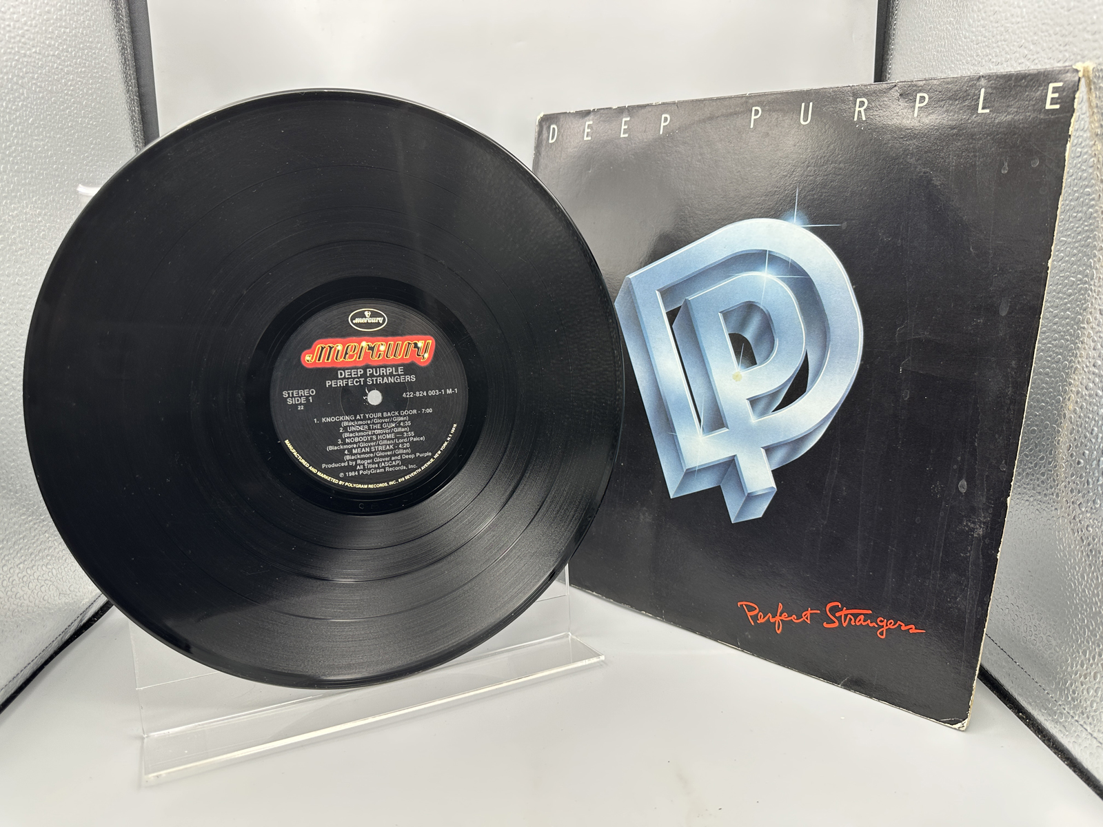 1984 Mercury Records Deep Purple Perfect Strangers Vinyl Album - 422-824 003-1 M-1