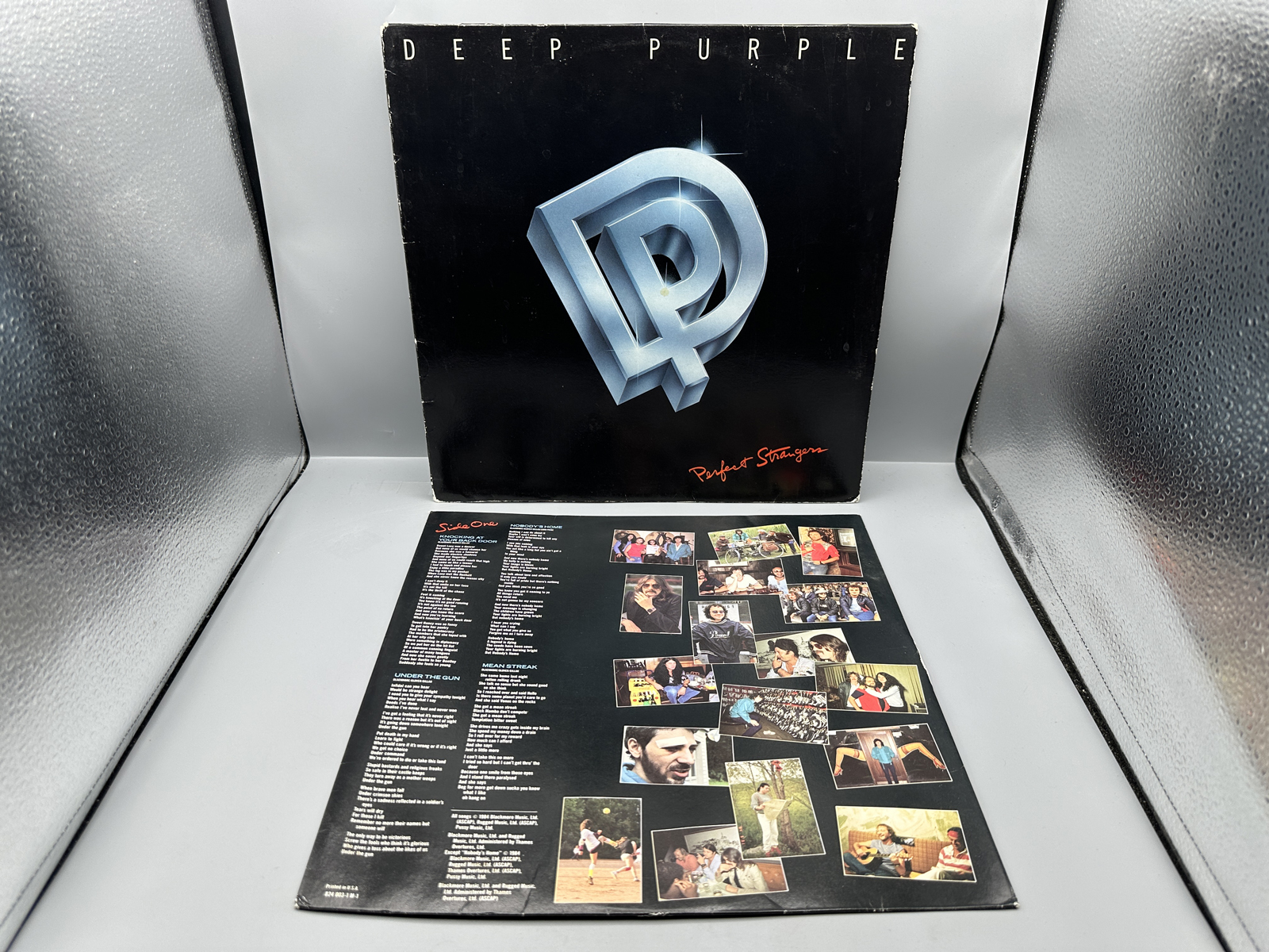 1984 Mercury Records Deep Purple Perfect Strangers Vinyl Album - 422-824 003-1 M-1