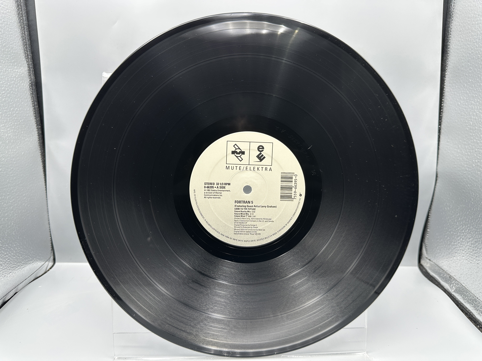 1992 Mute/Elektra Entertainment FORTRAN 5 featuring Larry Graham 'look to the future' Single Vinyl Record - 0-66395