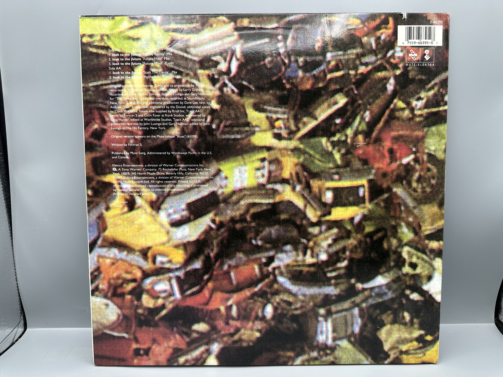 1992 Mute/Elektra Entertainment FORTRAN 5 featuring Larry Graham 'look to the future' Single Vinyl Record - 0-66395