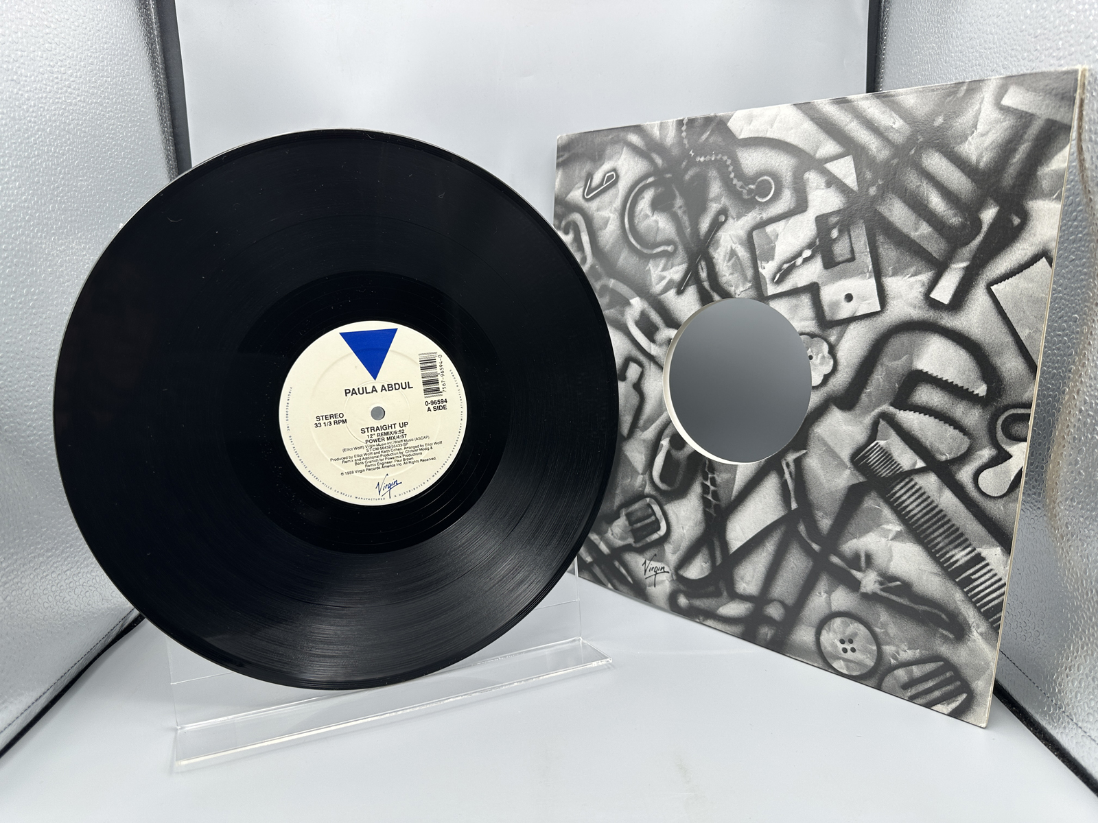 1989 Virgin Records Paula Abdul Straight Up (12" Remix) Single Vinyl Record - 0-96594