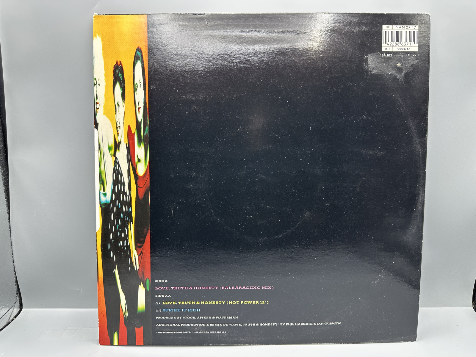 1988 London Records Bananarama Love, Truth & Honesty The Remixes Single Vinyl Record - NANXR 17