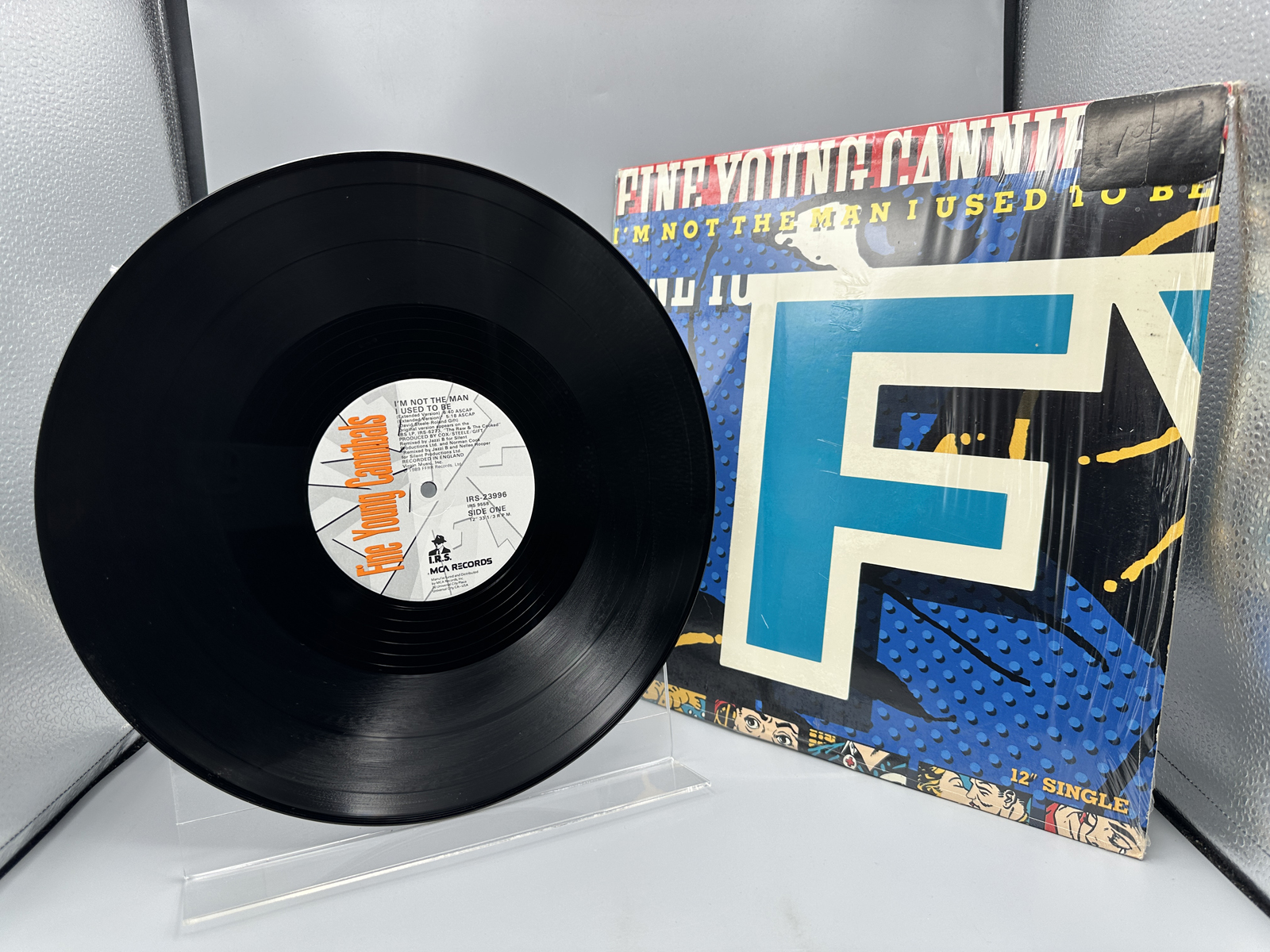 1988 I.R.S. Records / MCA Records Fine Young Cannibals "I'm Not the Man I Used To Be" Single Vinyl Record - IRS-23996