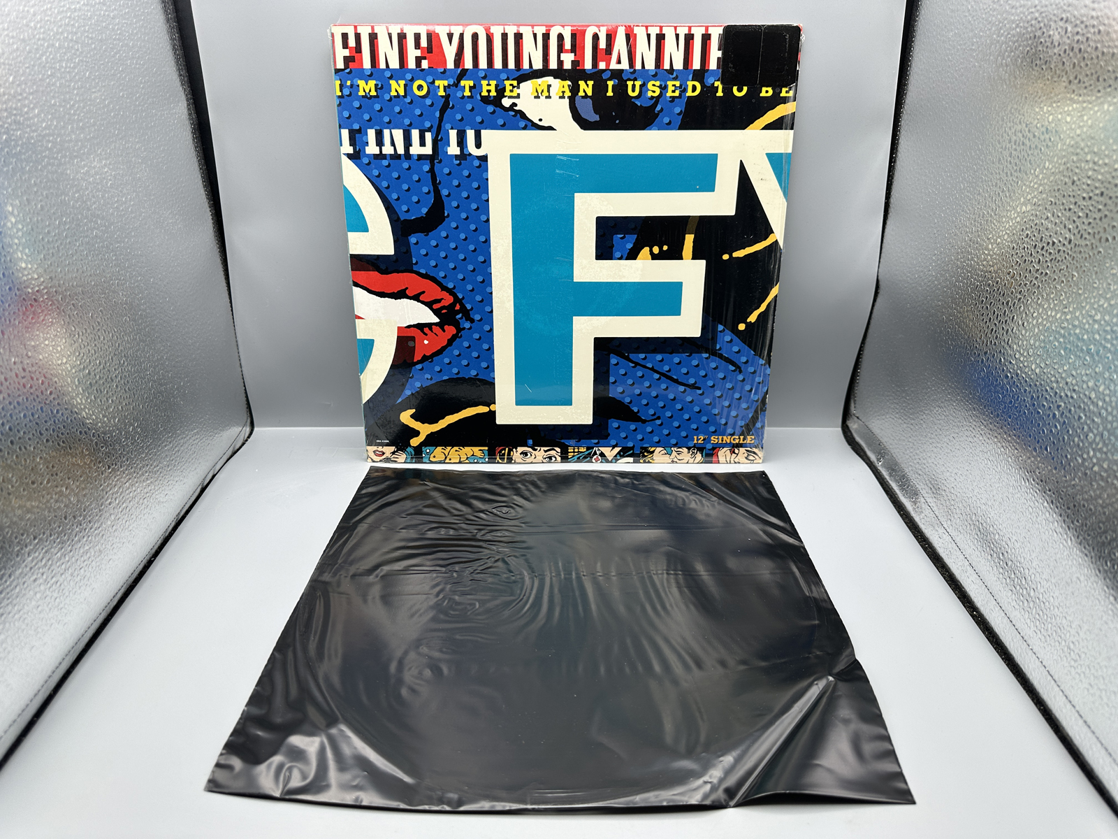 1988 I.R.S. Records / MCA Records Fine Young Cannibals "I'm Not the Man I Used To Be" Single Vinyl Record - IRS-23996
