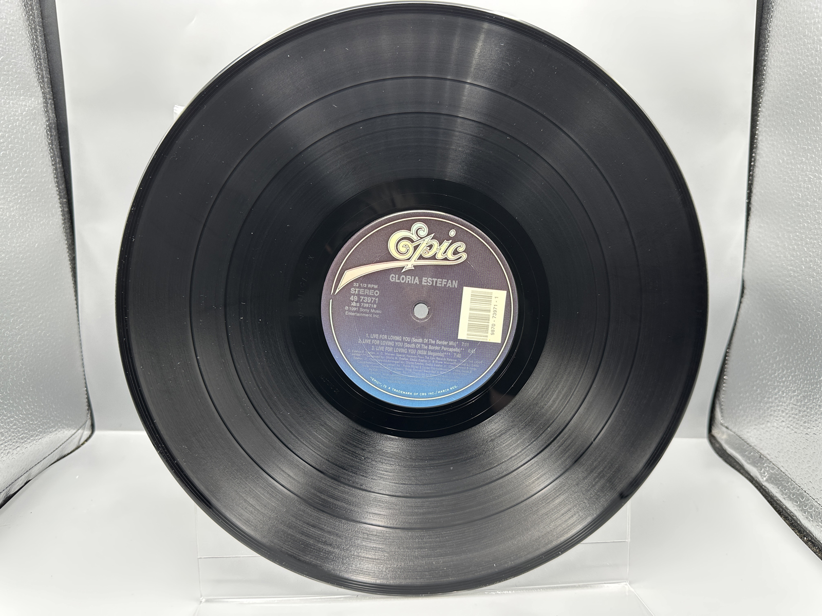 1991 Epic Records Gloria Estefan "Live For Loving You" Promo Single Vinyl Record - 49 73971