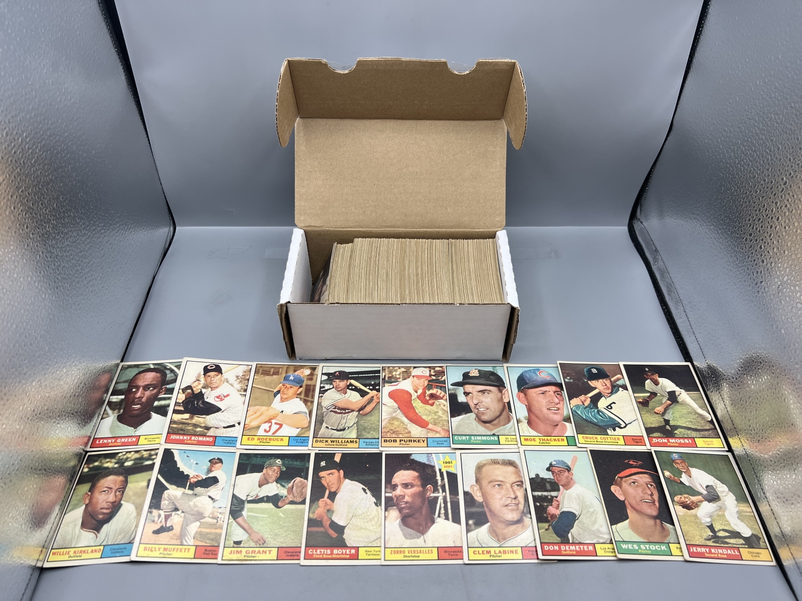 (Lot Of 325) 1961 Topps Baseball Singles - No Duplication, No HOFers / Varying Conditions