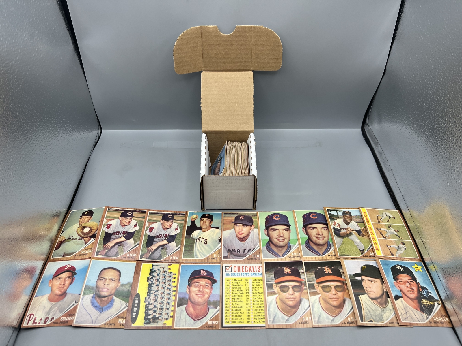 (Lot Of 85+) 1962 Topps Baseball Singles With Duplication / Varying Conditions