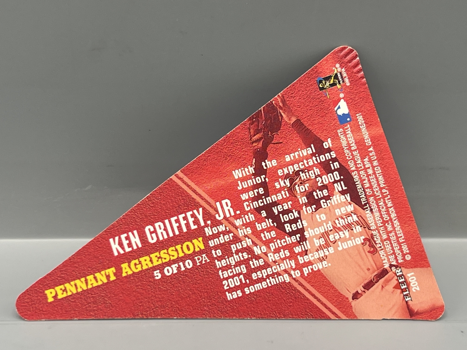 2001 Fleer Genuine Ken Griffey Jr. Pennant Aggresion Die Cut #5 Insert