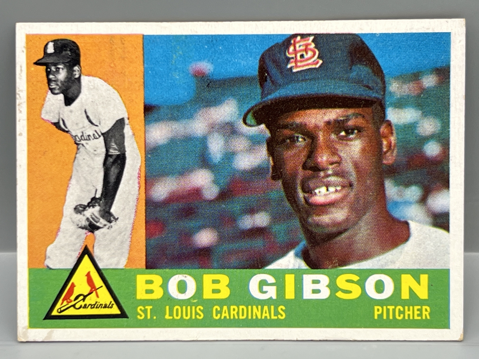 1960 Topps #73 Bob Gibson (HOF) / Cardinals - 2nd Year Card - Sharp!