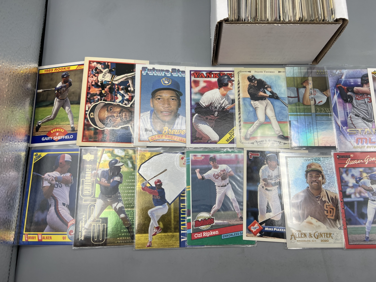 (Lot Of 150+) Stars: 1980s + 1990s: Pedro, Chipper, Ripken, Piazza, Bonds, Etc