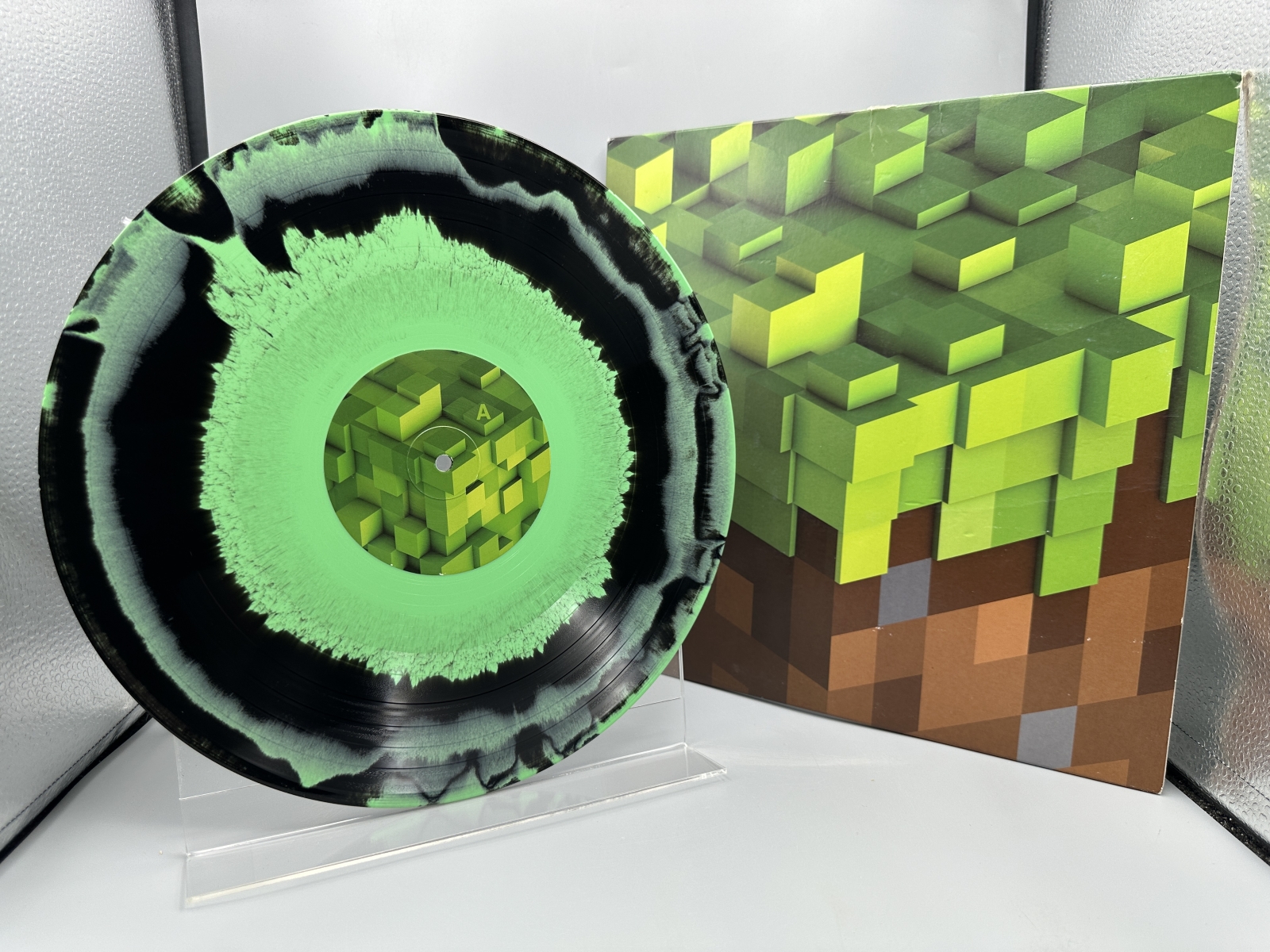 C418: Minecraft - Volume Alpha (2023), Limited Edition (3,000 copies), reissue, green & black swirl vinyl (Iconic Minecraft Game Soundtrack)