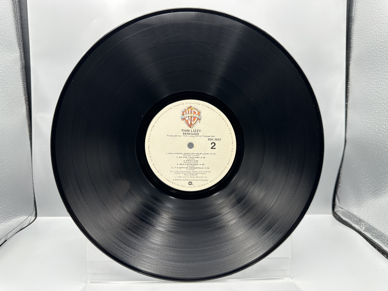 Thin Lizzy: Renegade (1981), promo-notch in cover, cover shows minor edge wear