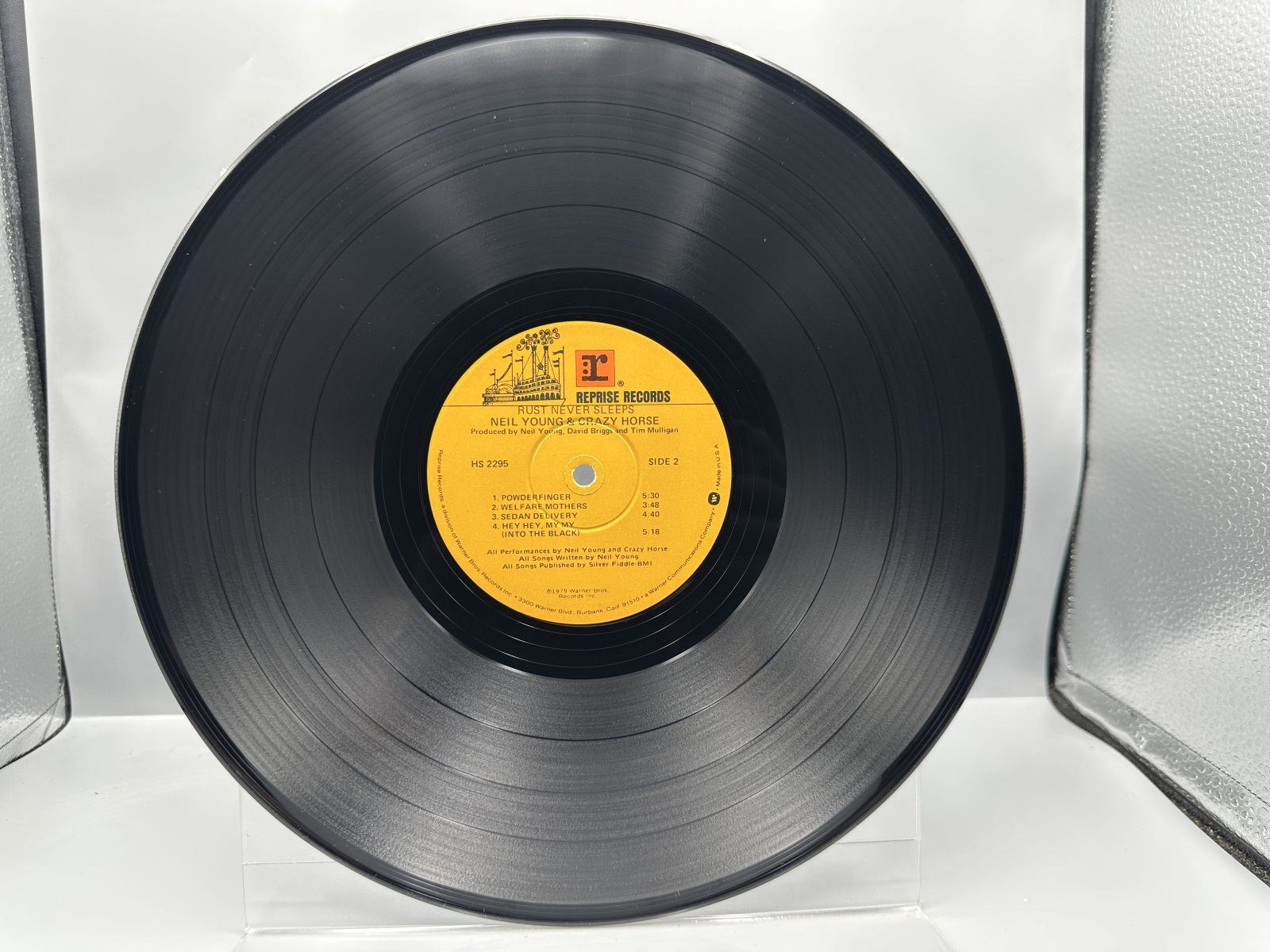 Neil Young & Crazy Horse: Rust Never Sleeps (1979), includes lyric insert