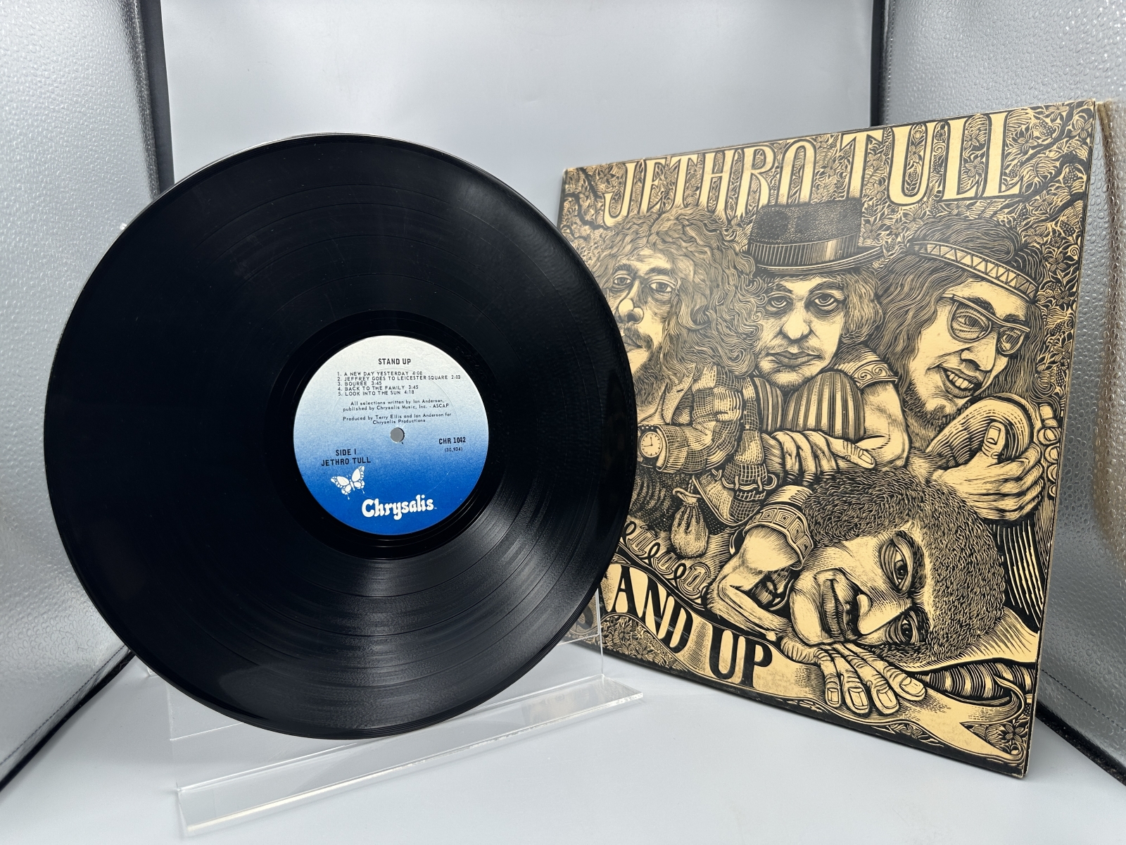 Jethro Tull: Stand Up (1977), gatefold
