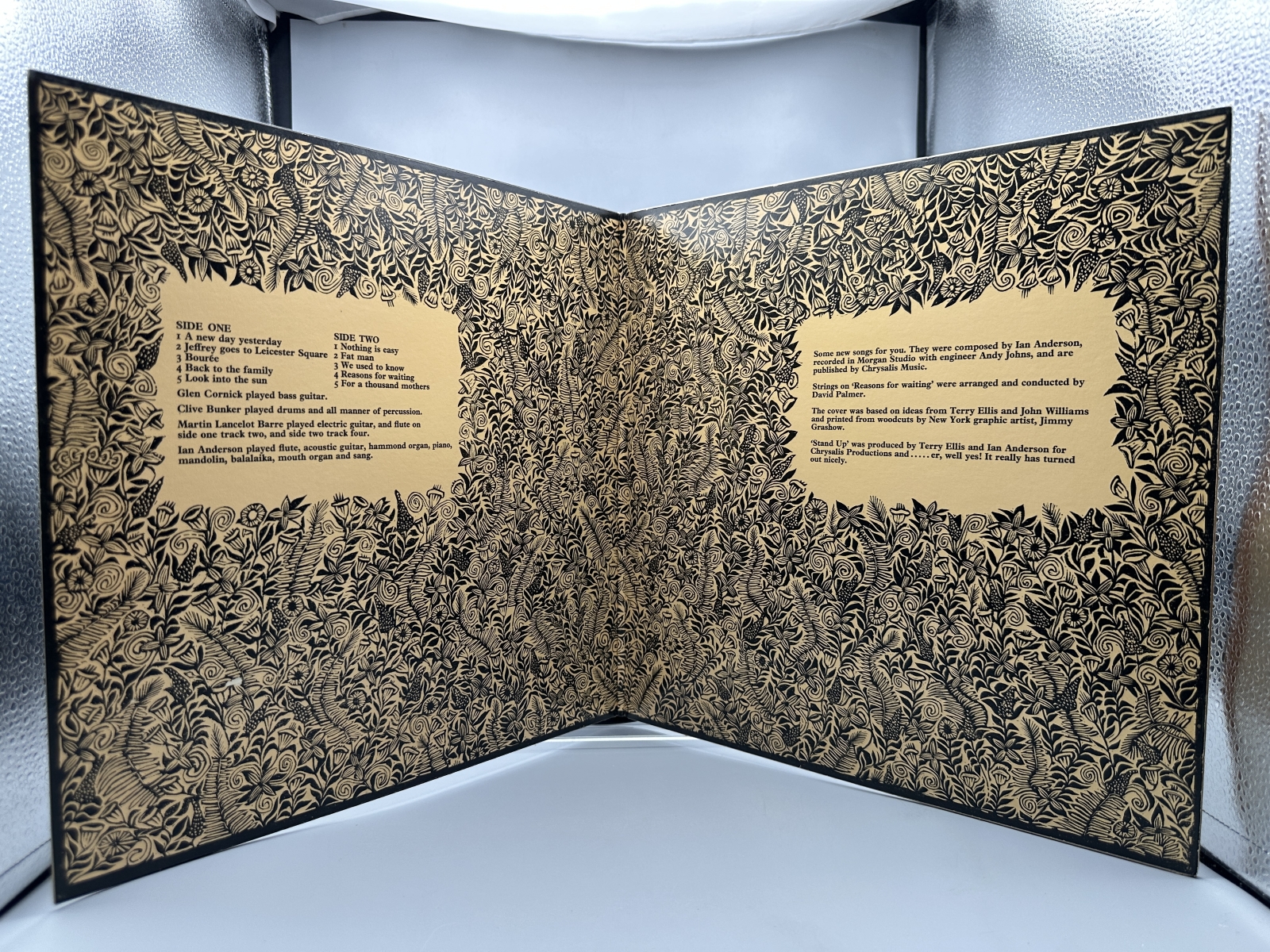 Jethro Tull: Stand Up (1977), gatefold