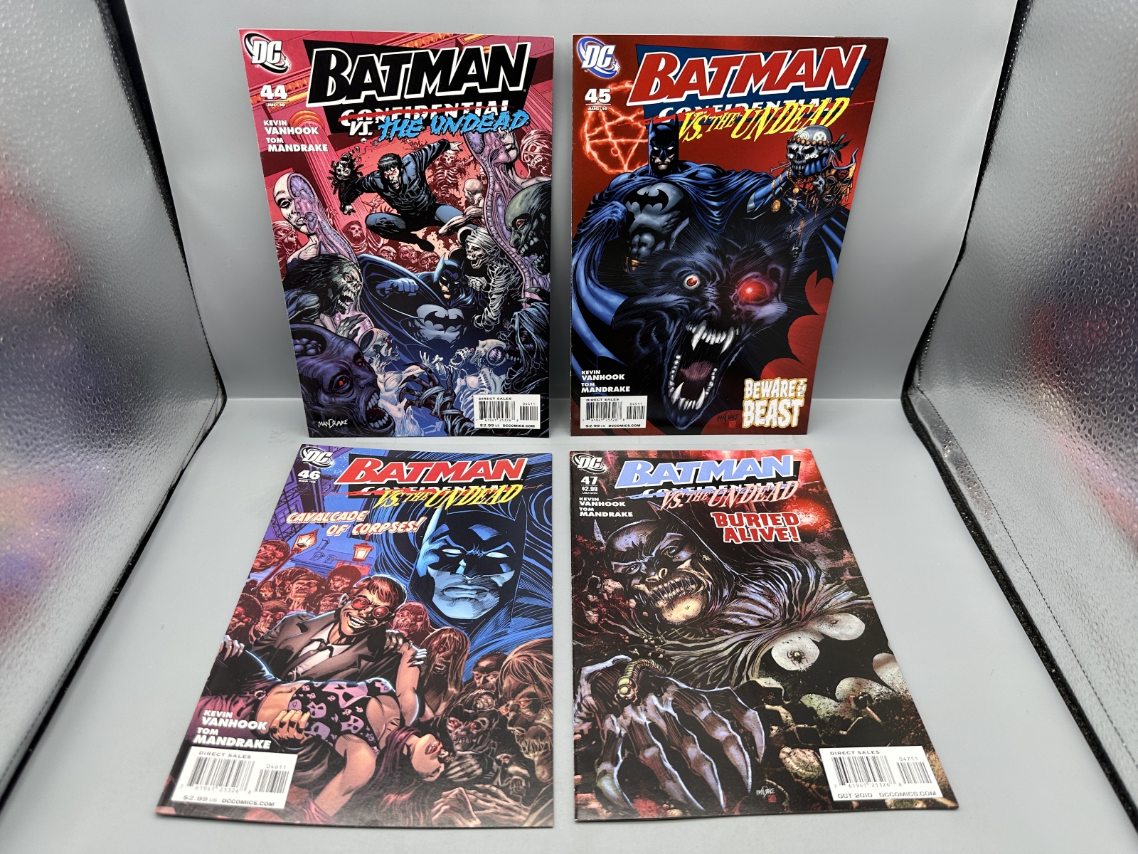 2010 DC Comics Batman Confidential #44-47 - Complete 4-part Vs. The Undead story arc - Tom Mandrake art
