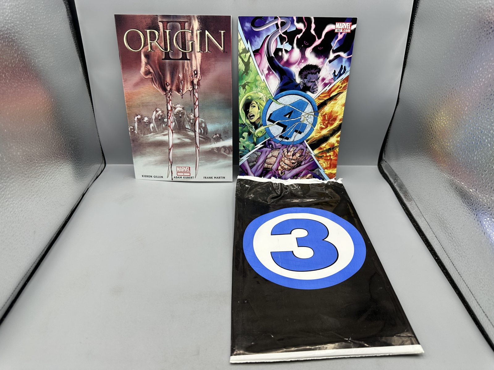 (7) Assorted Marvel Comics - Including Fantastic Four #587 (2011) - Death of Human Torch - Steve Epting art
