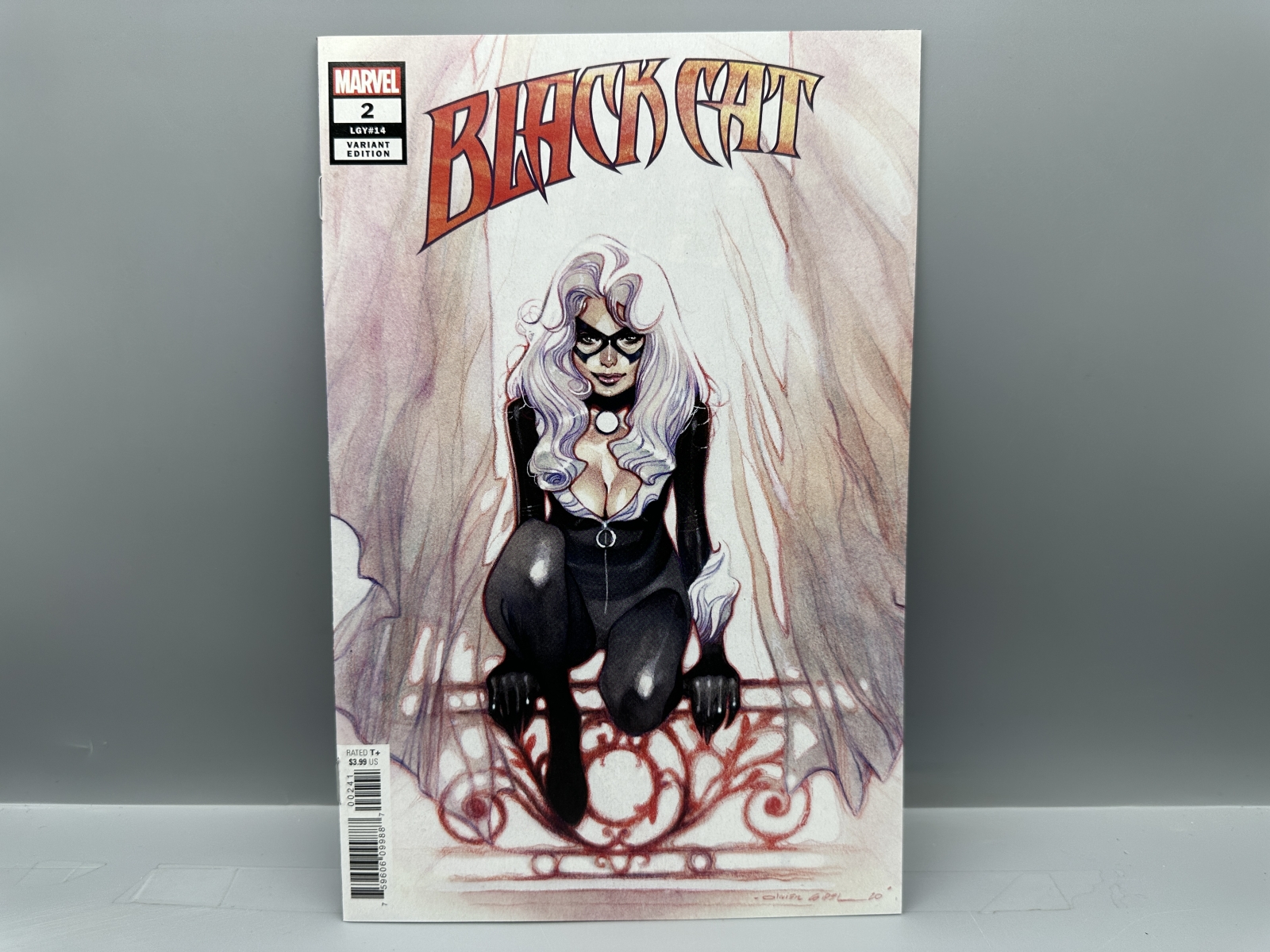 Marvel Comics Black Cat #2 (2021) - Olivier Coipel 1:25 Variant Cover - King in Black Tie-In