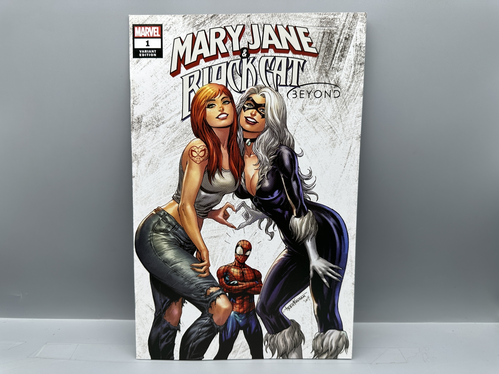 Marvel Comics Mary Jane & Black Cat: Beyond #1 (2022) - Tyler Kirkham ComicXposure Variant